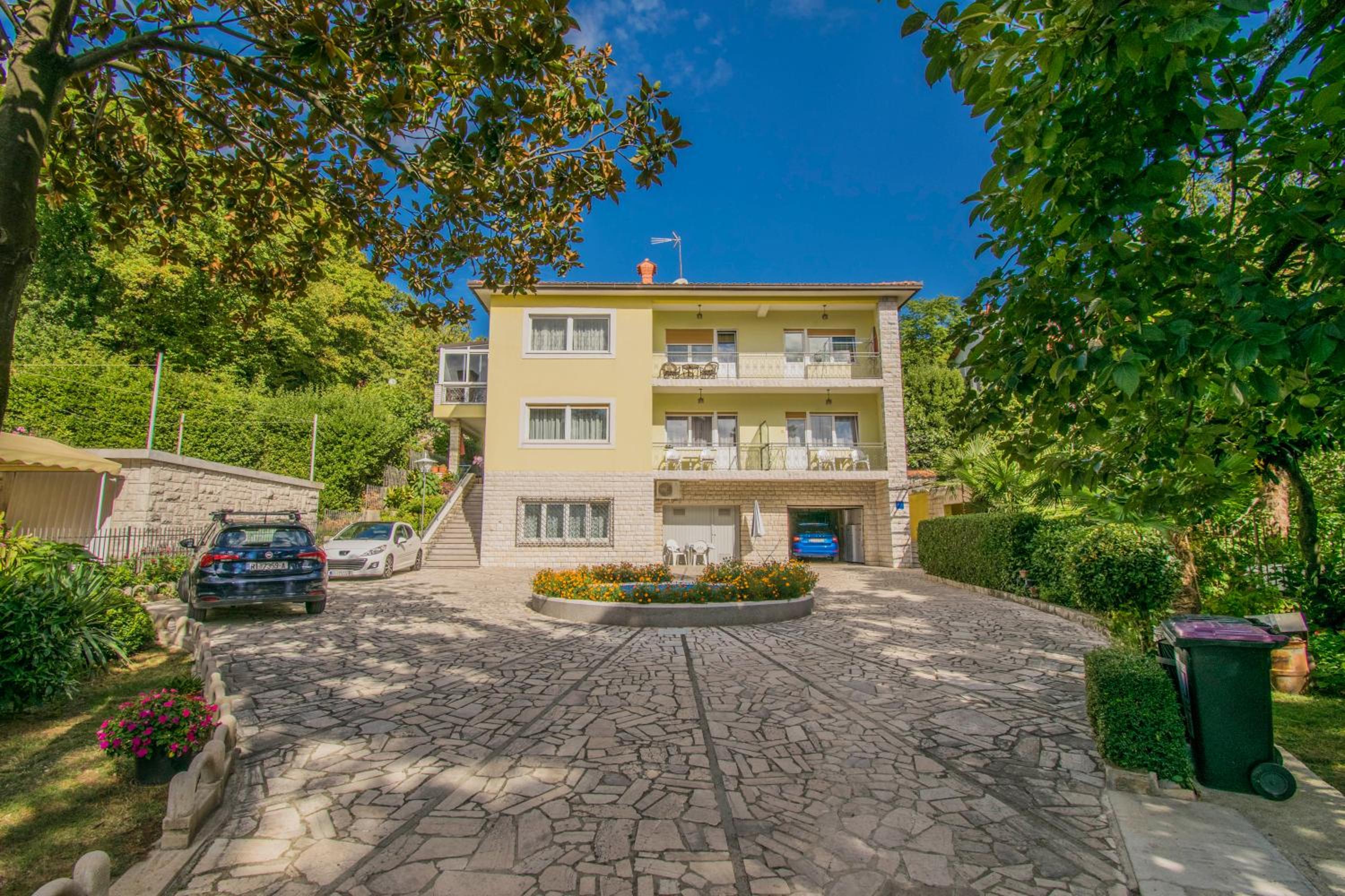 Apartments Anita near Opatija with private parking view 3
