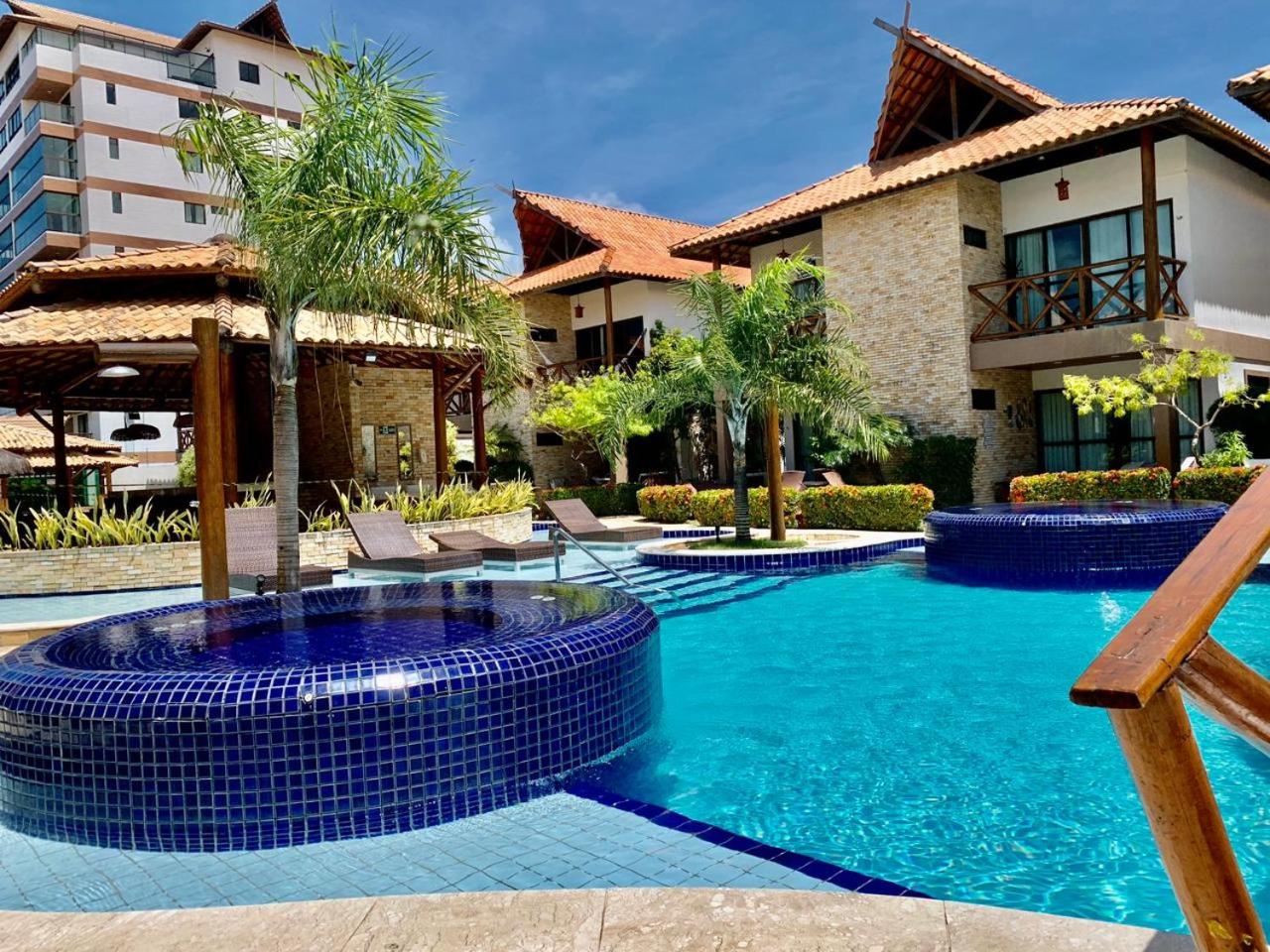 Bangalô com área de lazer estilo resort