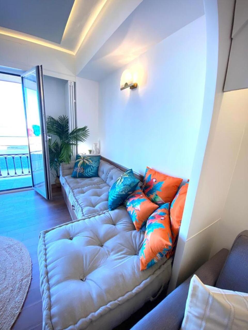 LE ROCAMARE -Superb-Atypical Sea view-A.C-WIFI photo 3