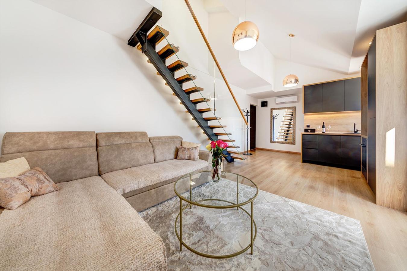 Kings Apartments photo 4