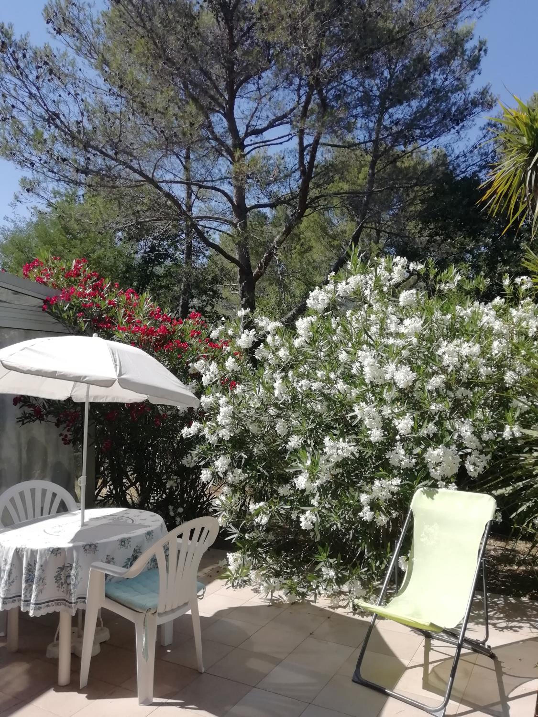 Villa Minouchka view 2