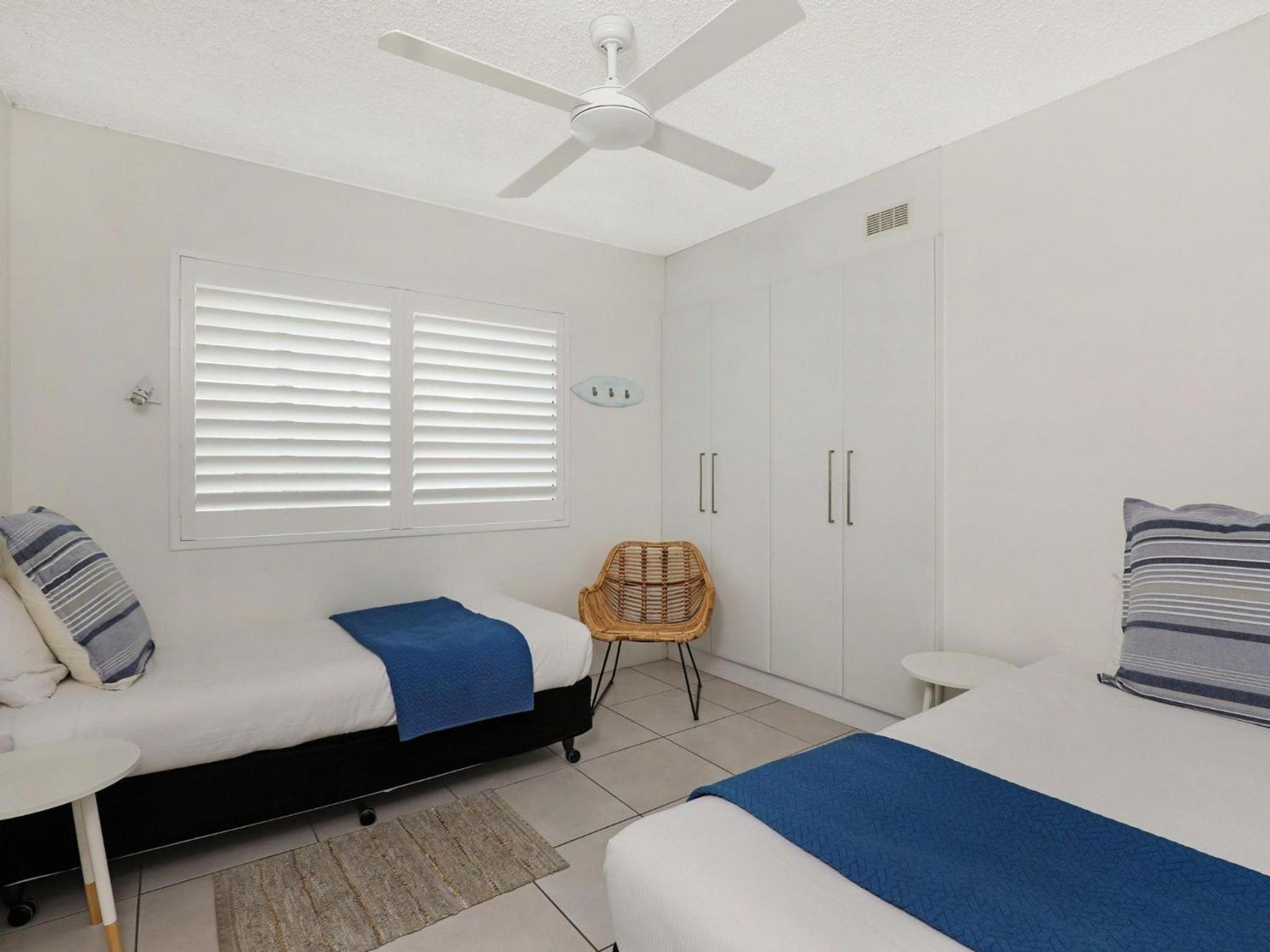 Apartment 2 Belmore Terrace 11