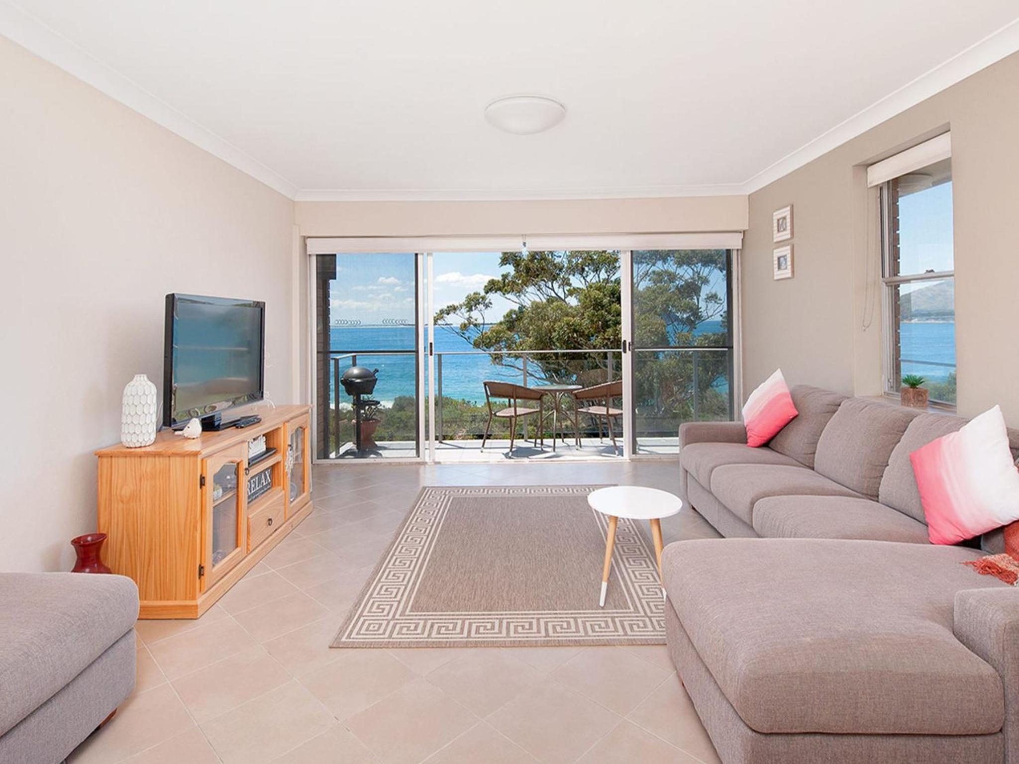 Luskin Lodge Unit 15 29 Weatherly Close