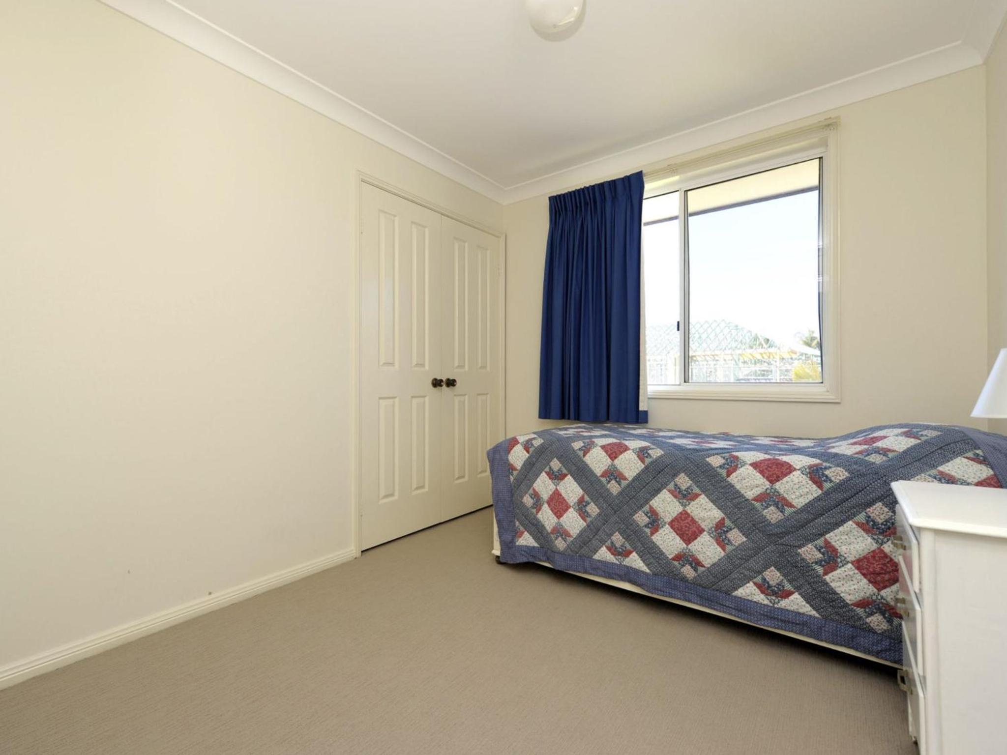 Reef Close 1 2