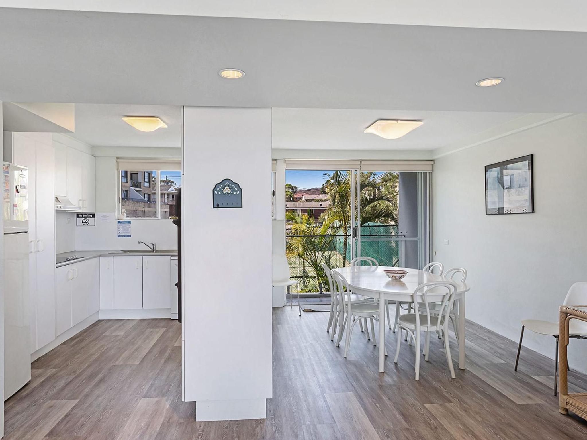 Cirrus 6 44 Marine Drive