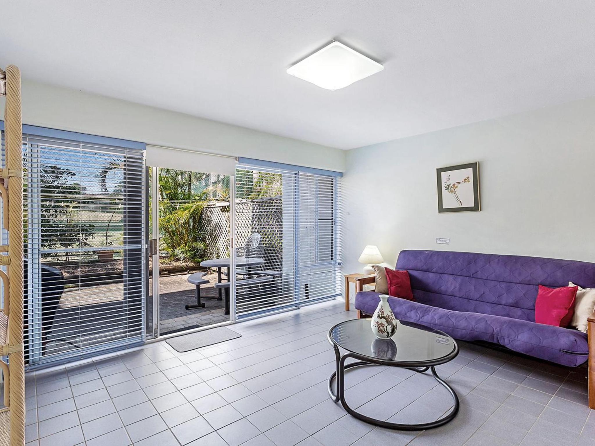 Cirrus 6 44 Marine Drive