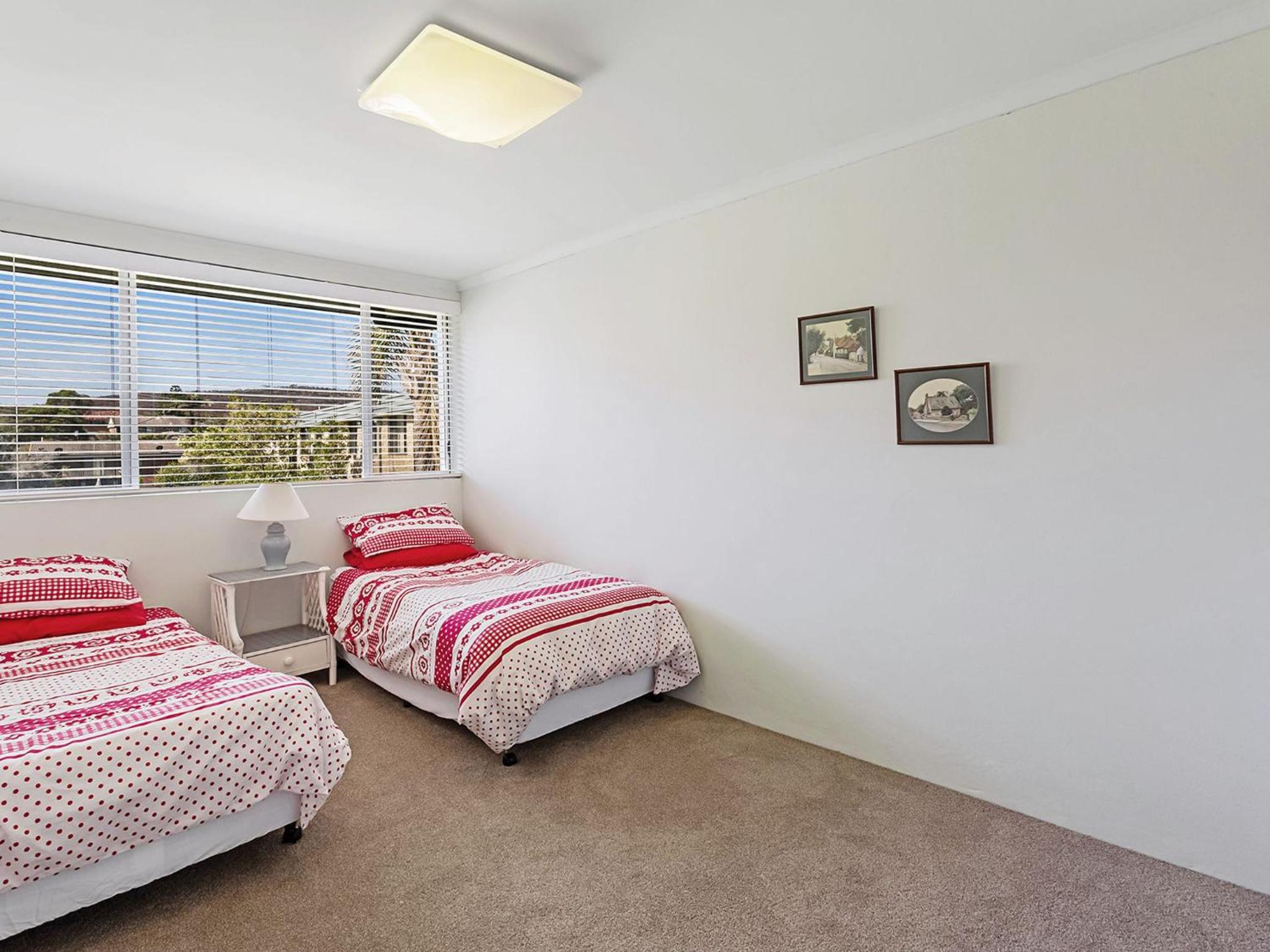 Cirrus 6 44 Marine Drive