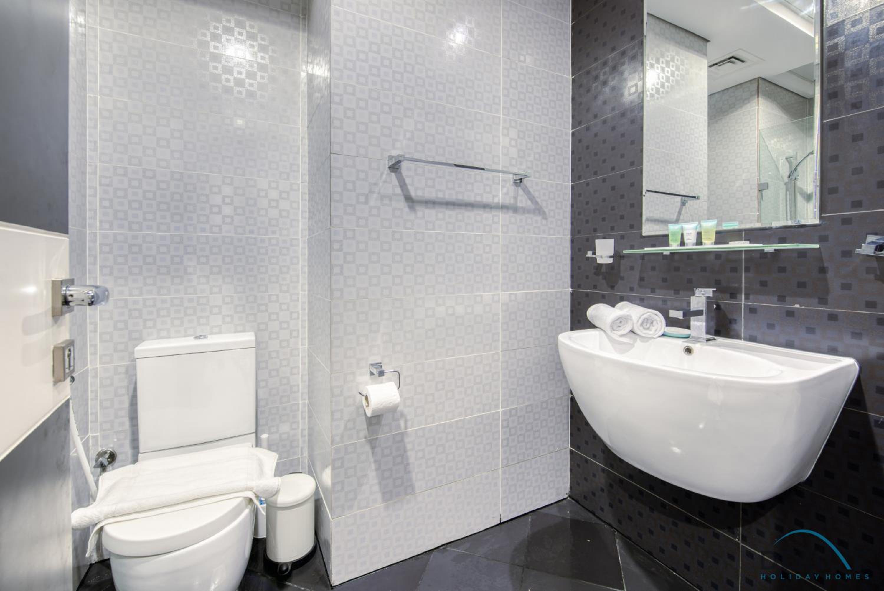 Captivating Studio at Giovanni Boutique Suites DSC by Deluxe Holiday Homes