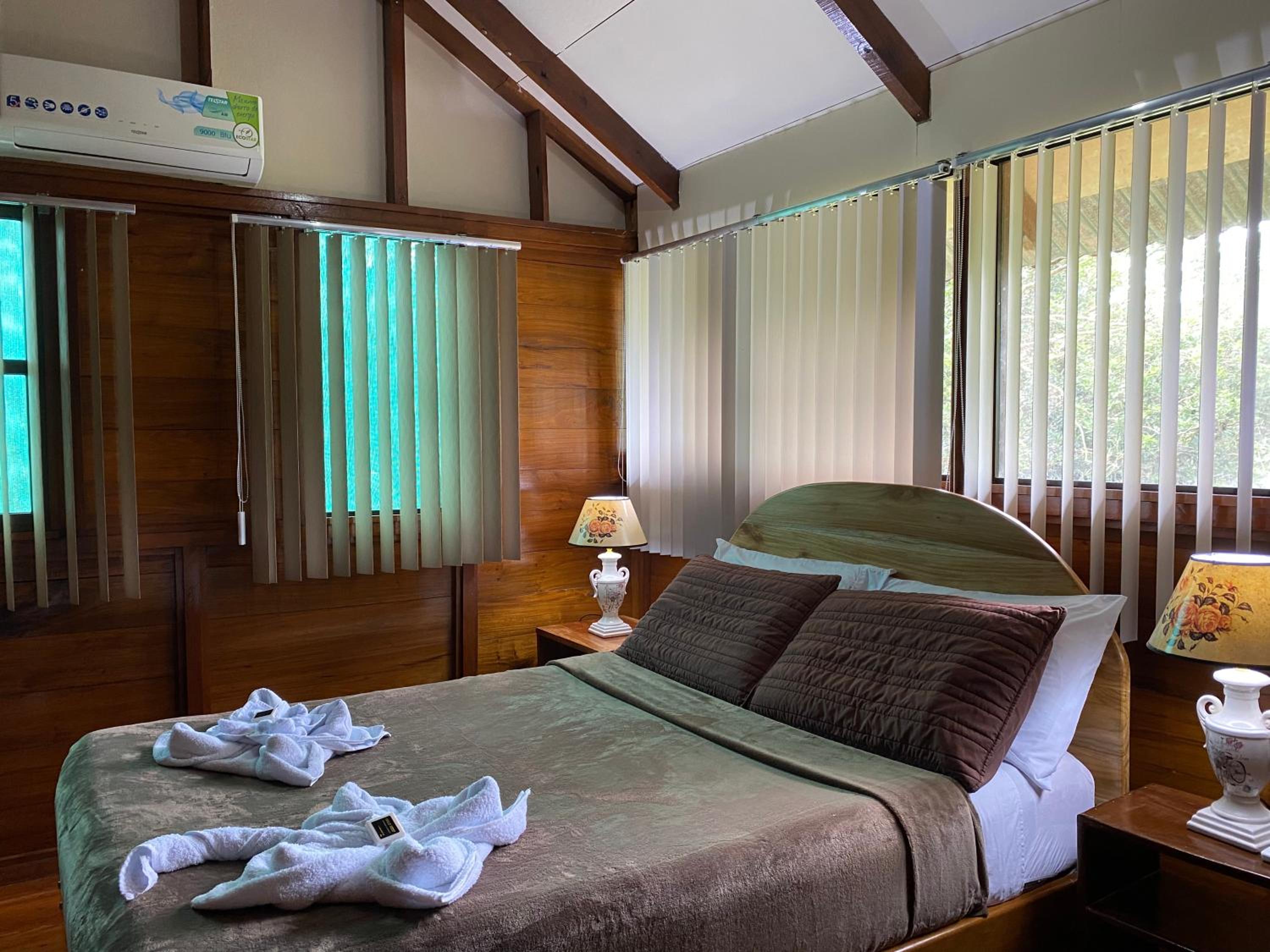 Cabaña Ara Macao Lodge