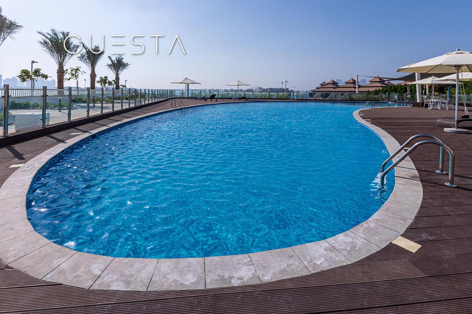 Azizi Mina The Palm, Free beach and pool access