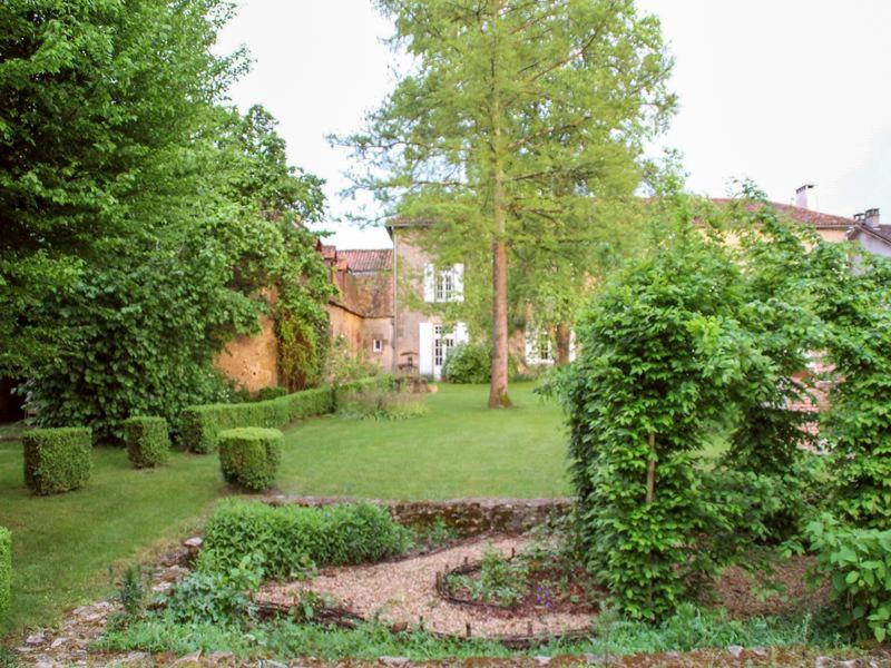Le Clos Du Gue view 3