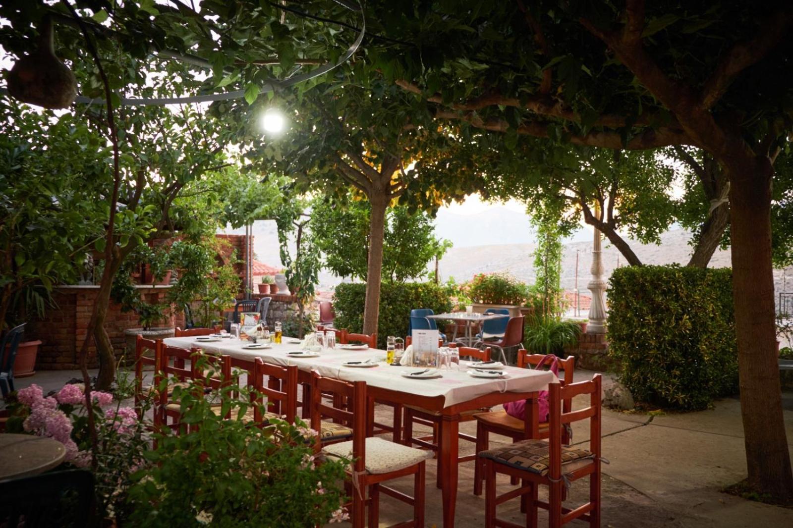 Villa Muzhaqi
