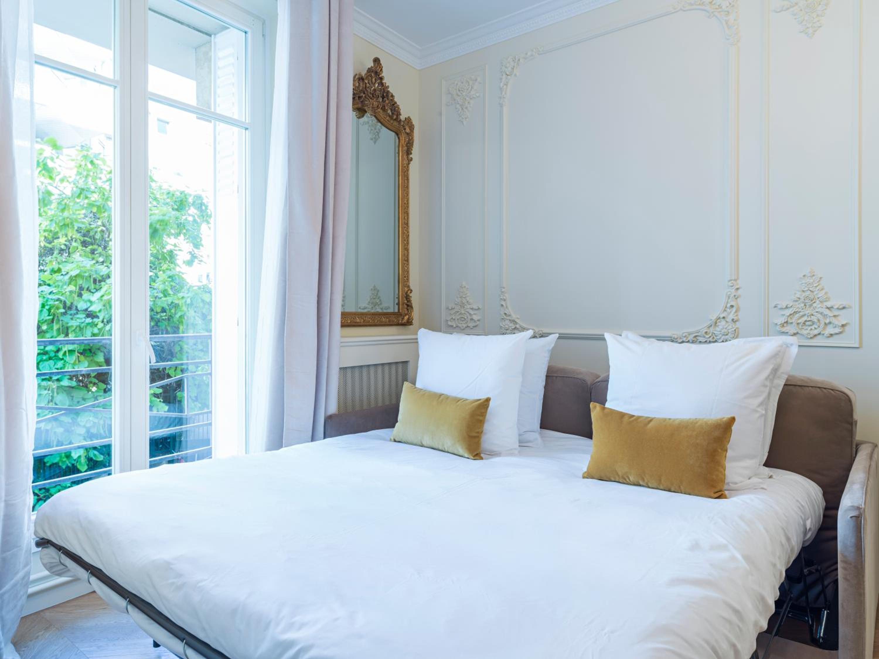 The Gatsby Suite