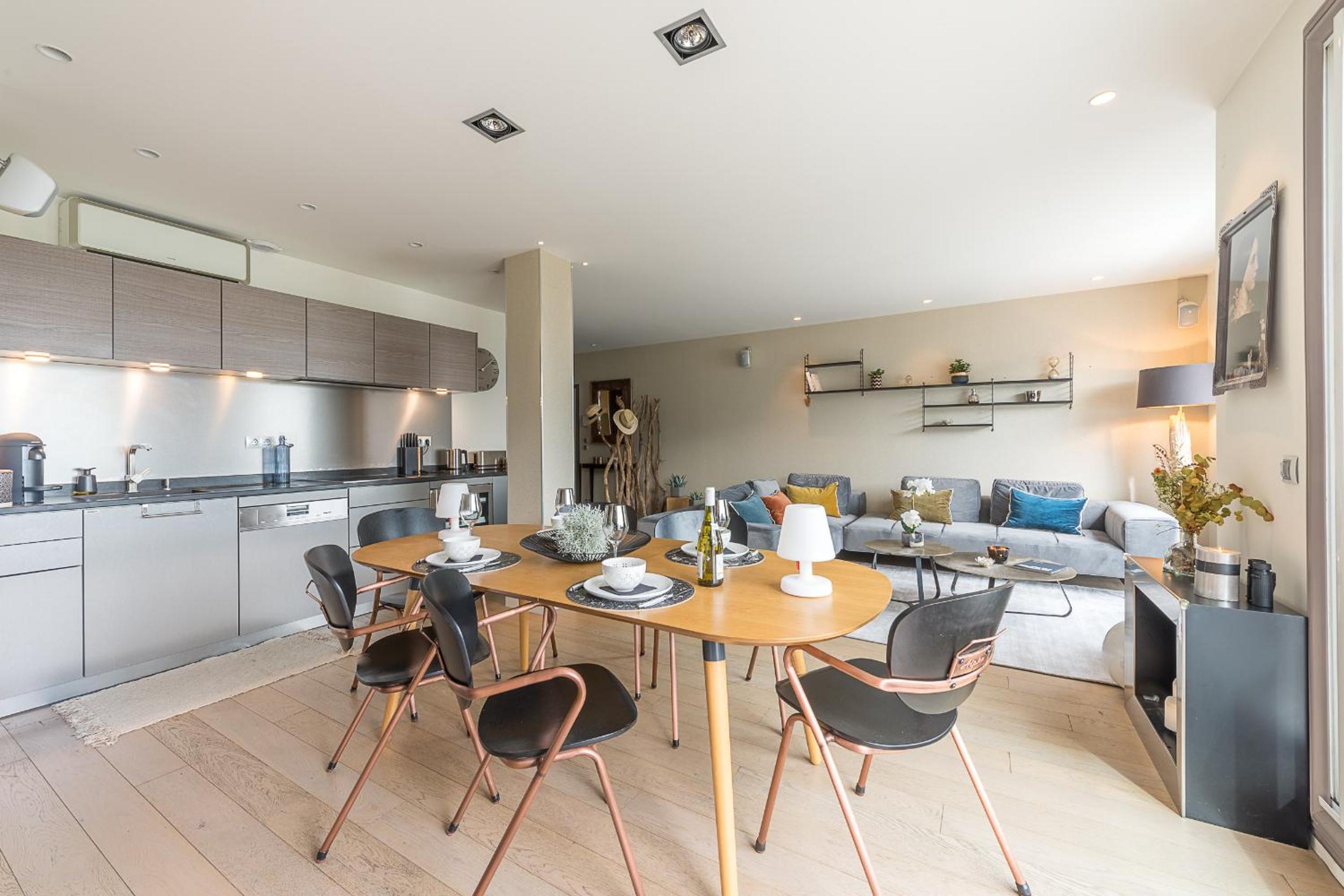 Annecy Lake, Luxury top floor apartment by LocationlacAnnecy, LLA Selections view 4