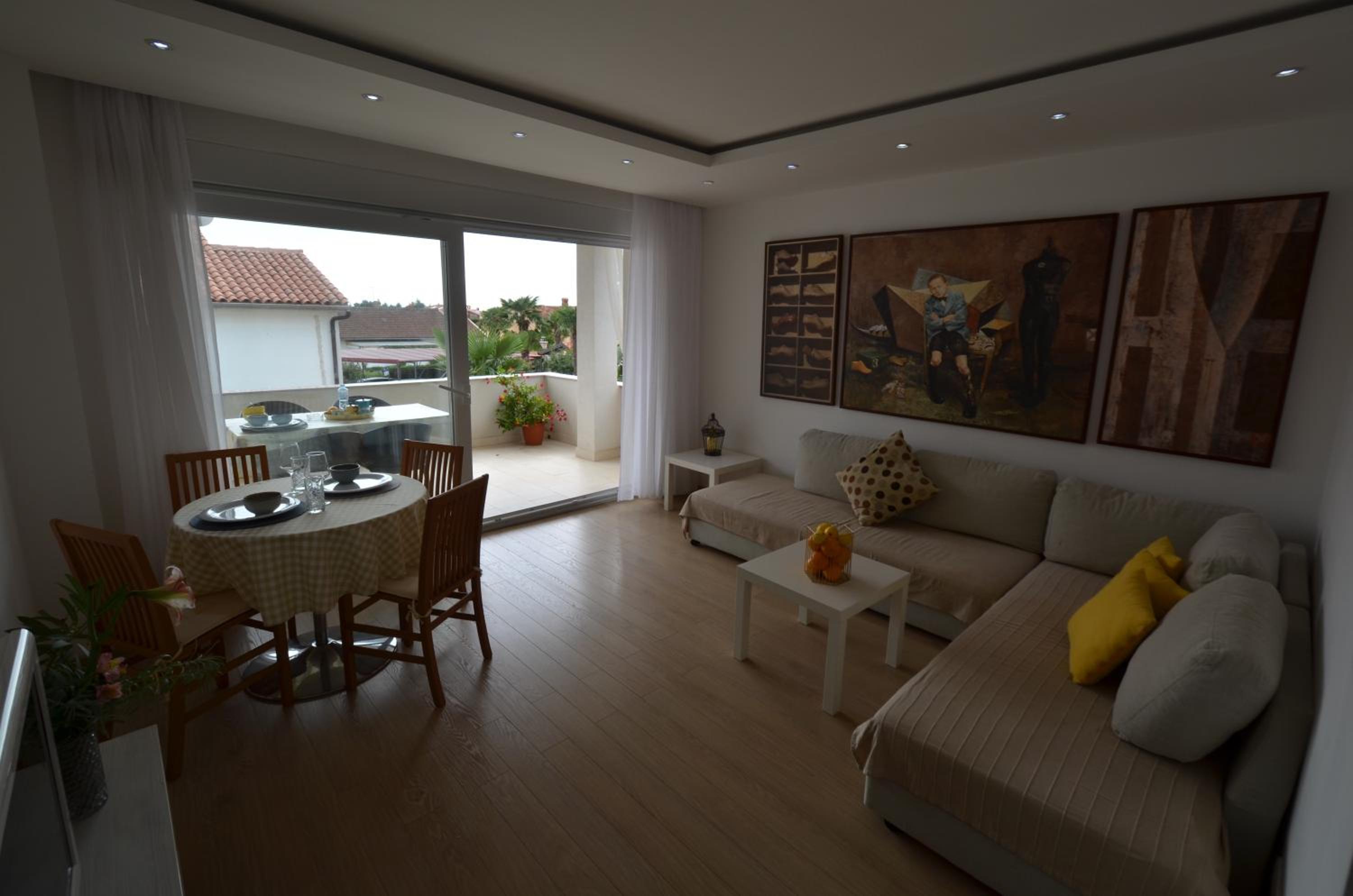 Apartments Karmen Maria view 2