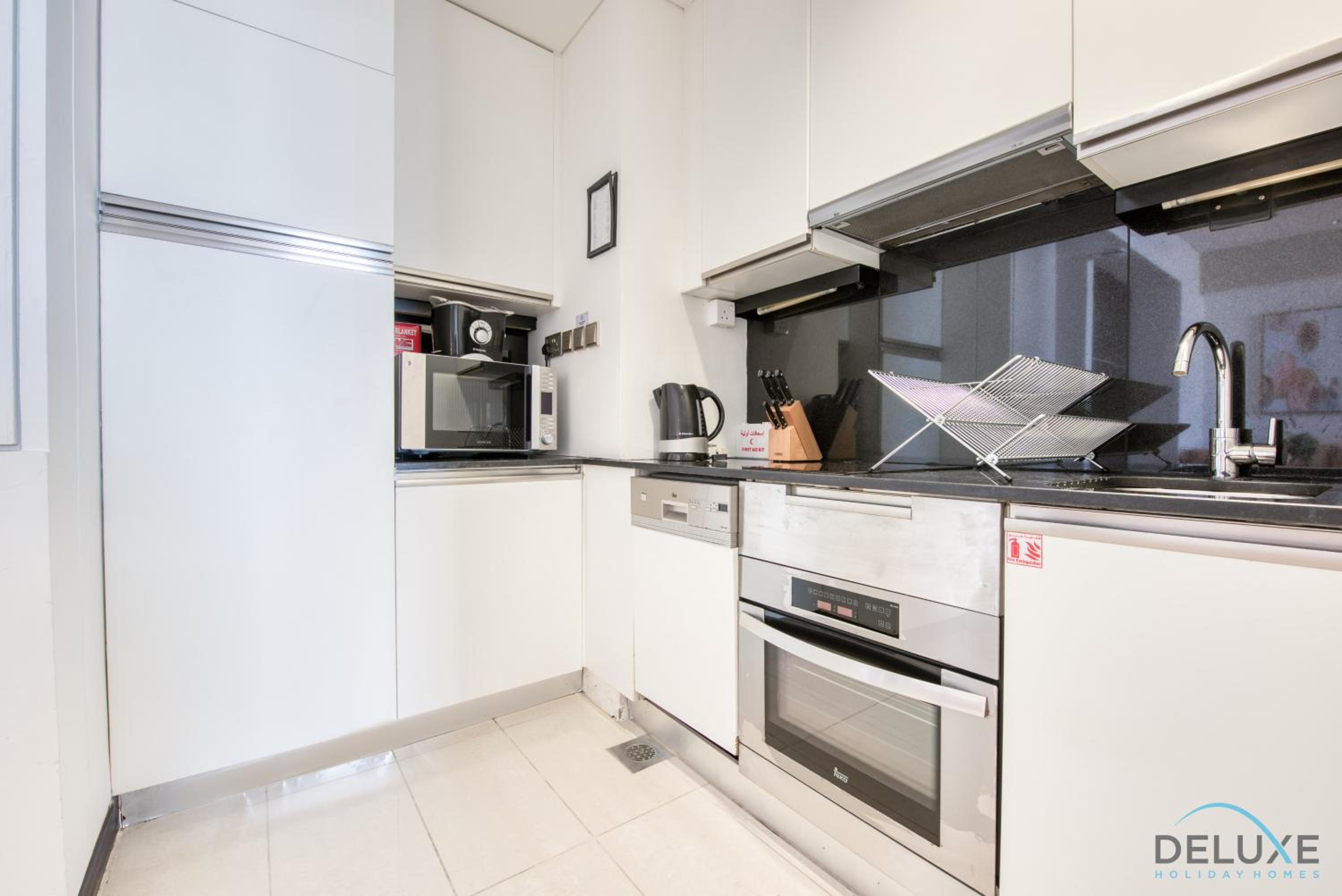Prim Studio at The Address Residences Dubai Marina by Deluxe Holiday Homes