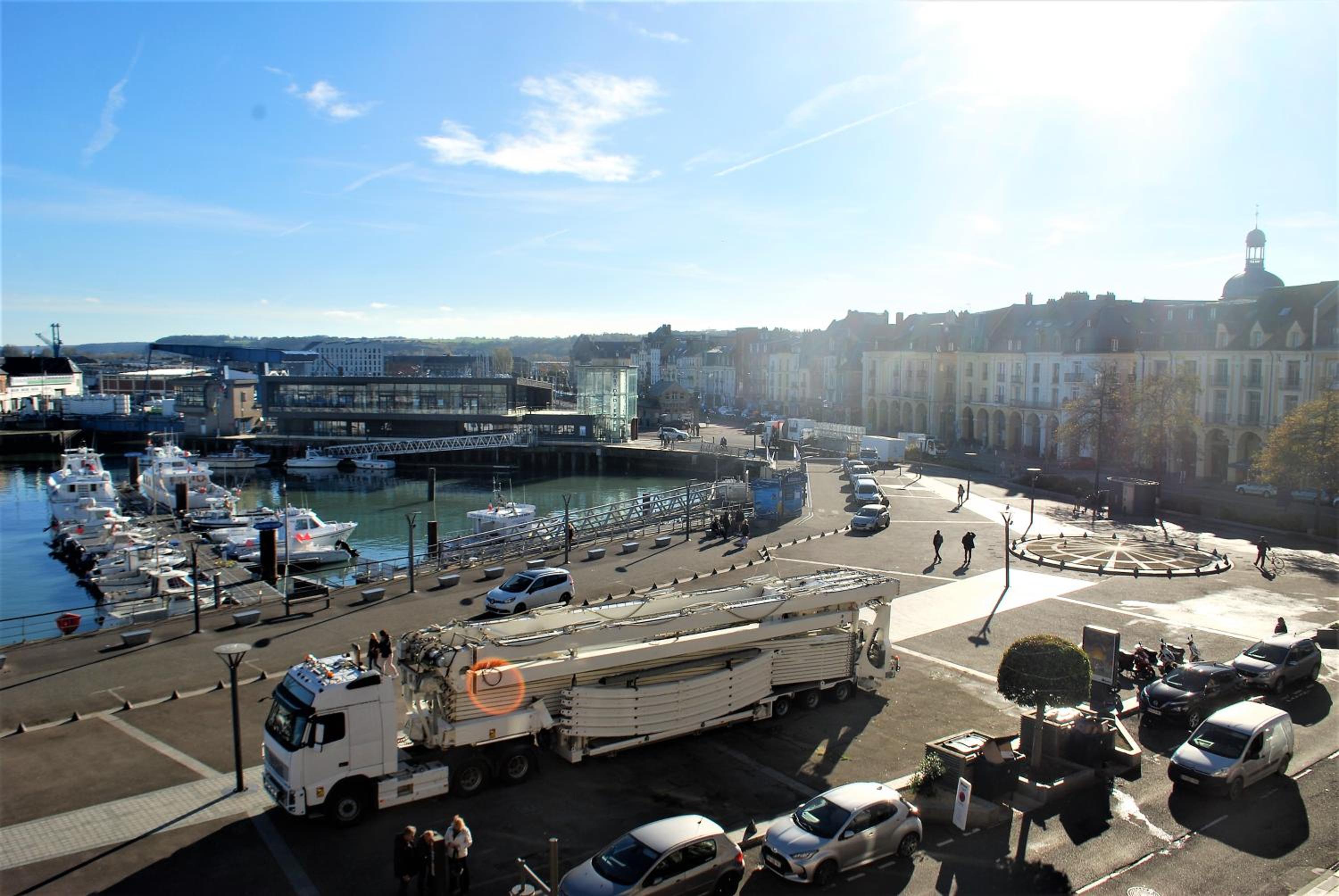 Duplex avec Vue sur le port de plaisance