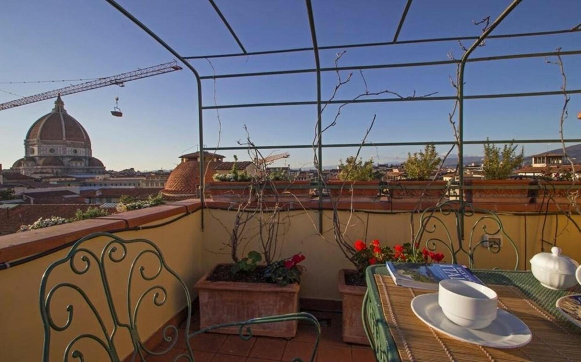 Signorelli Halldis Apartment