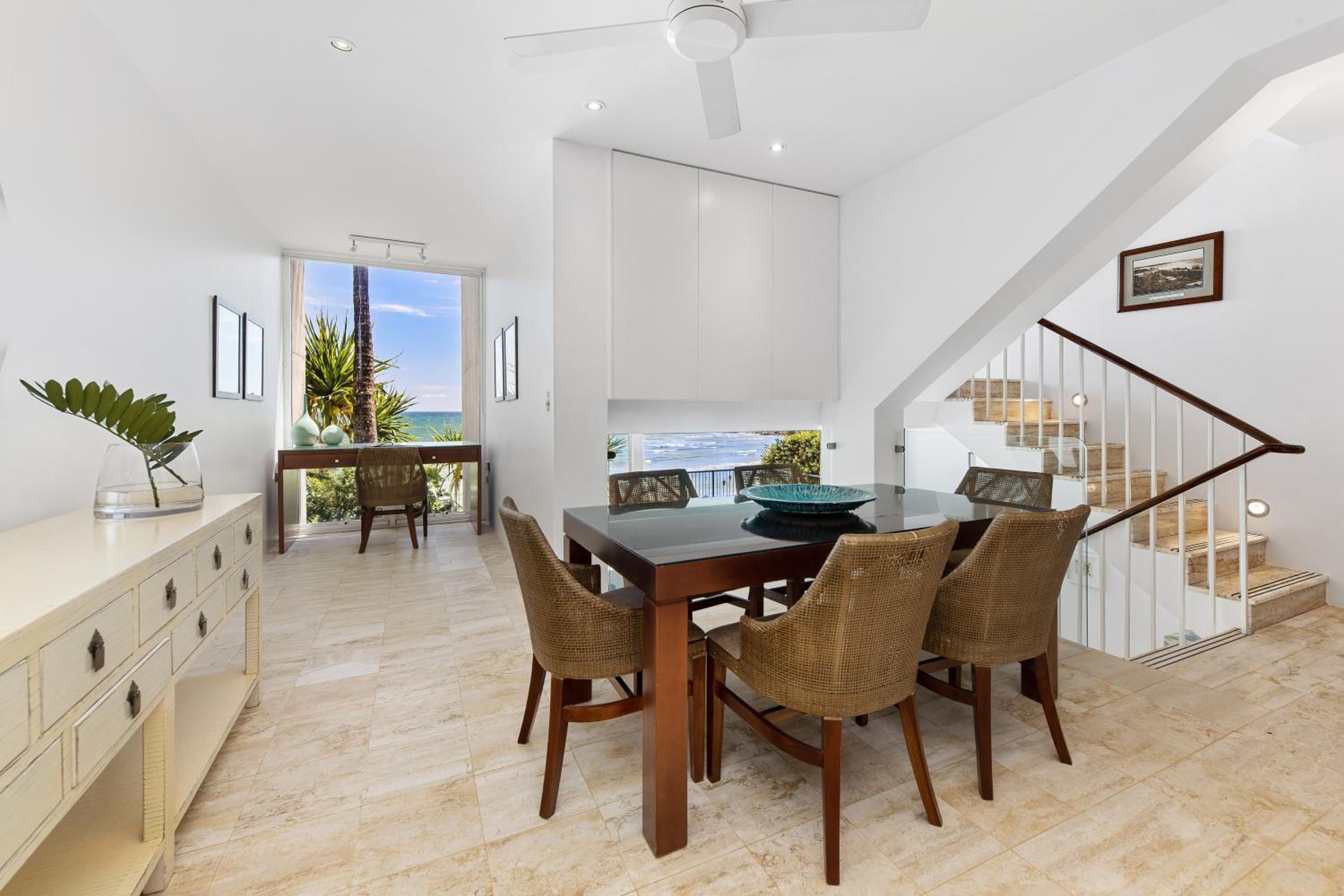 First Point Apartment 3, Little Cove