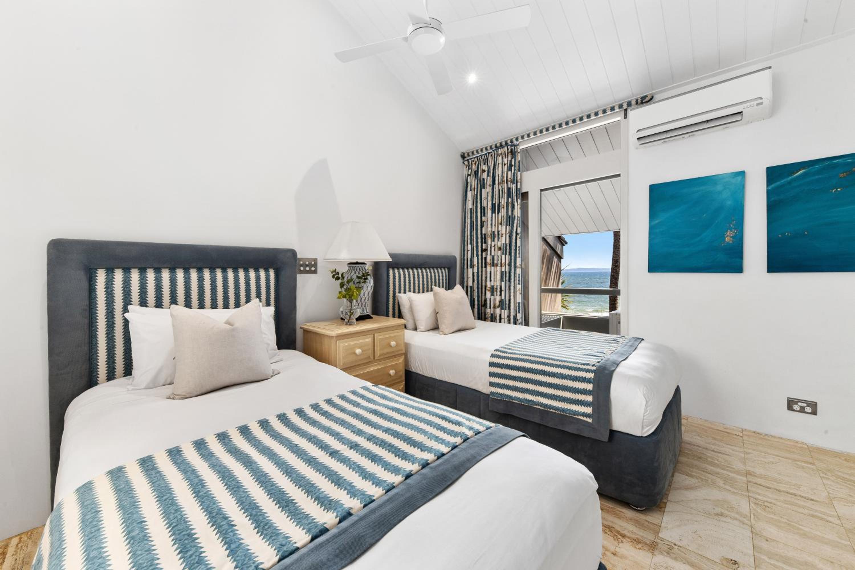 First Point Apartment 3, Little Cove