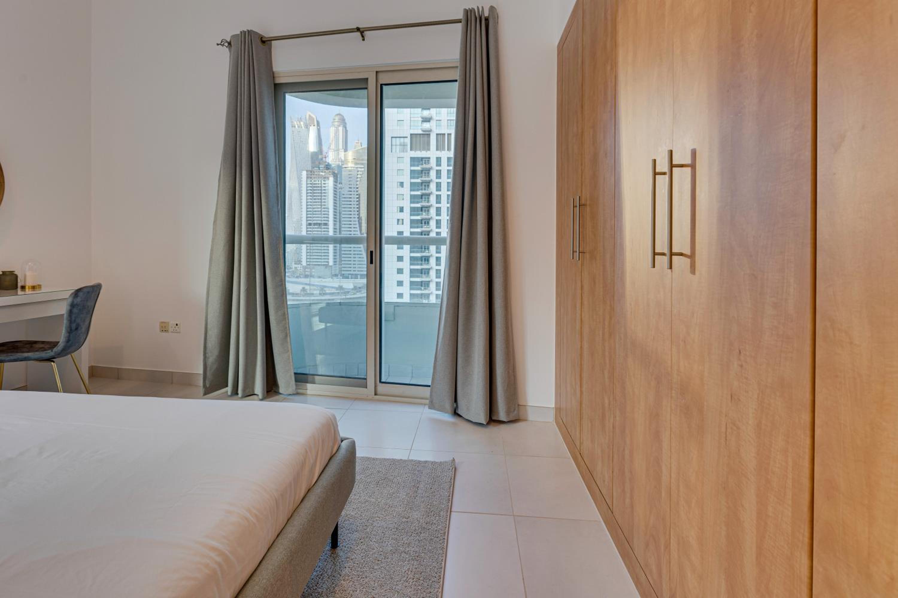 Great views from New apartment in Dubai Marina