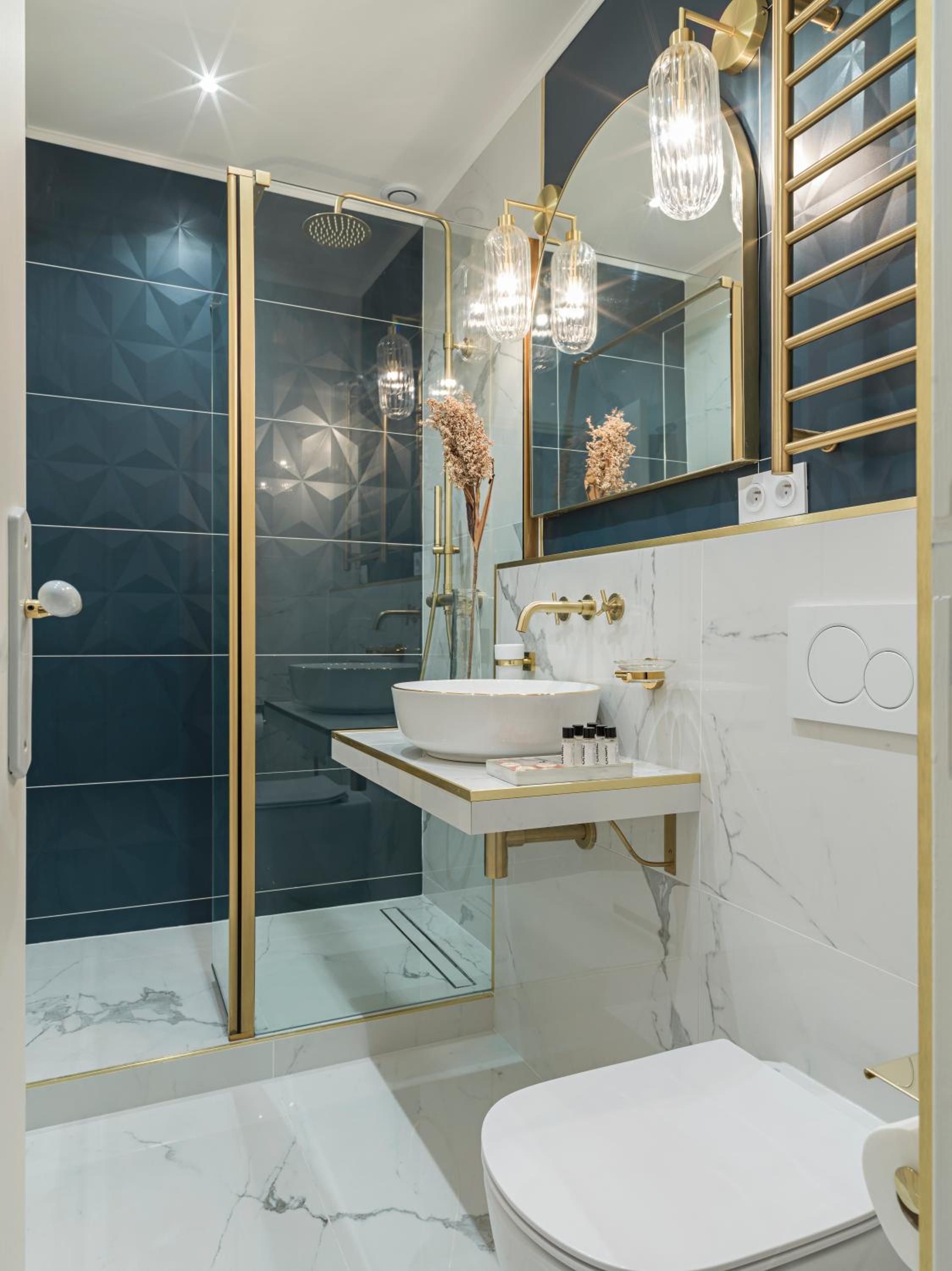 The Pompadour Suite