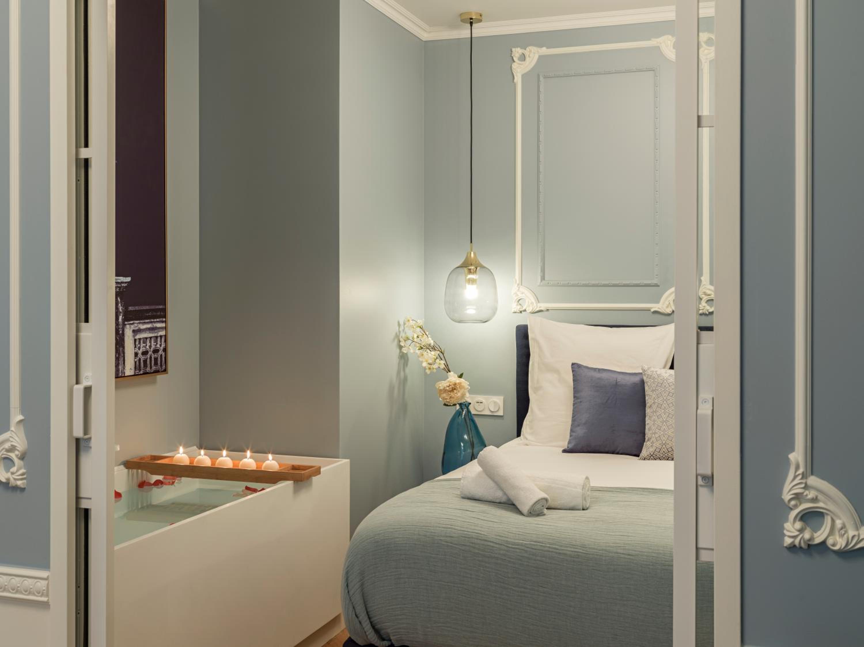 The Pompadour Suite