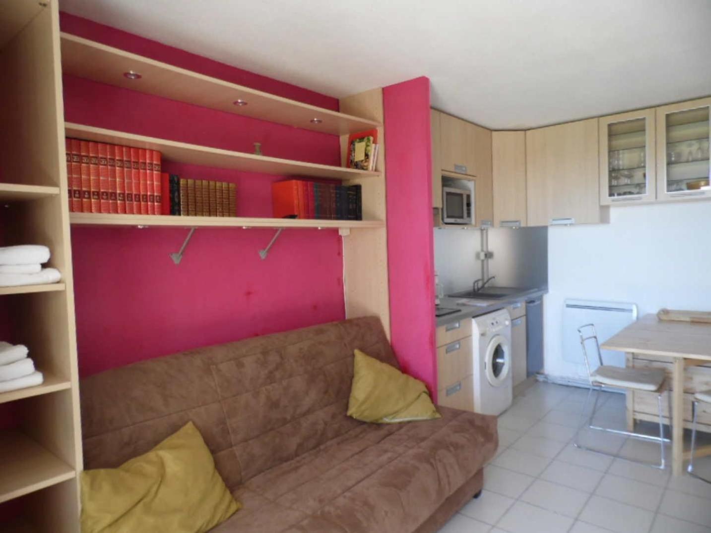 Garden level for 5 people with sea view view 3