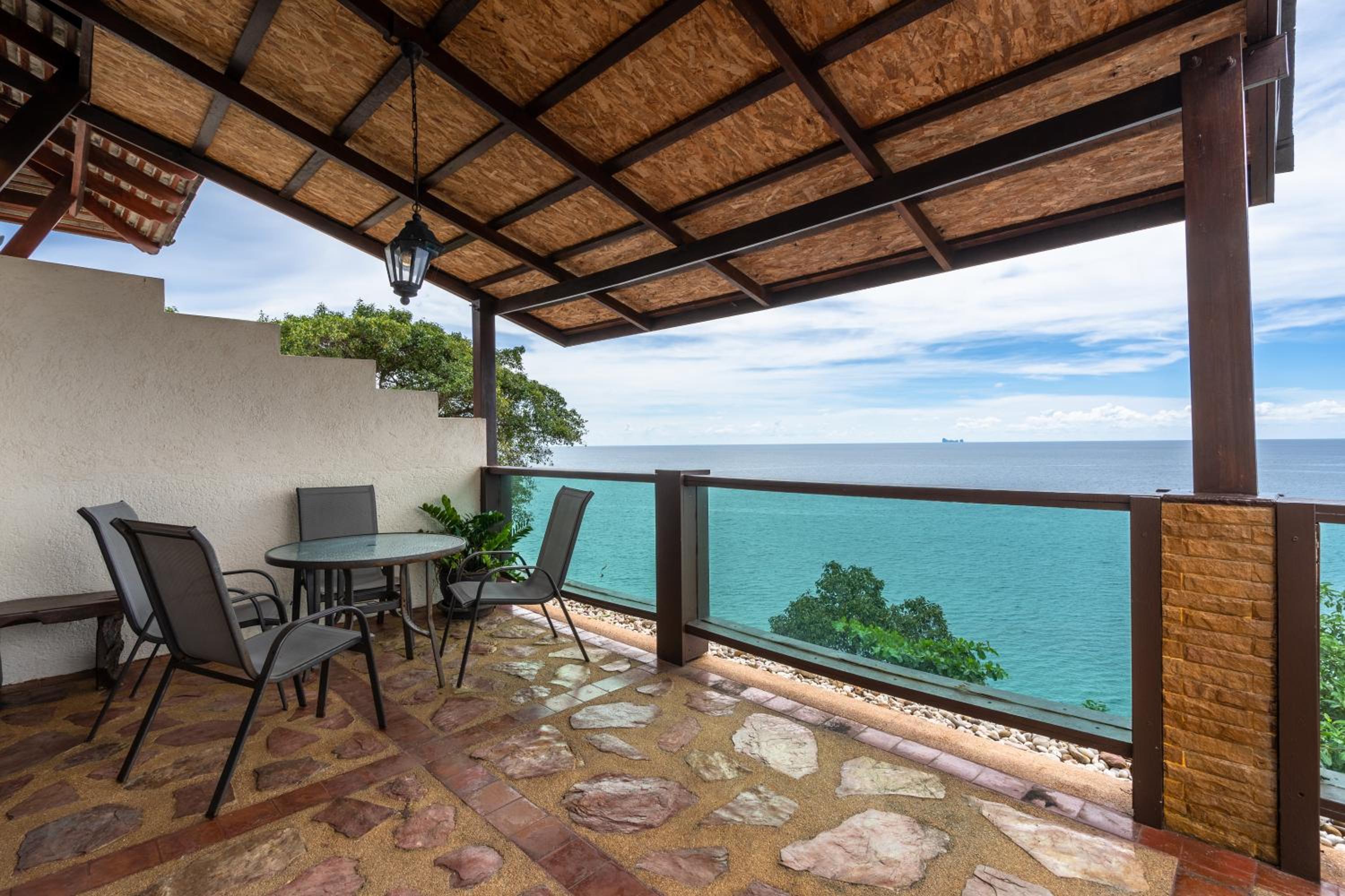 Eagles Nest Villa
