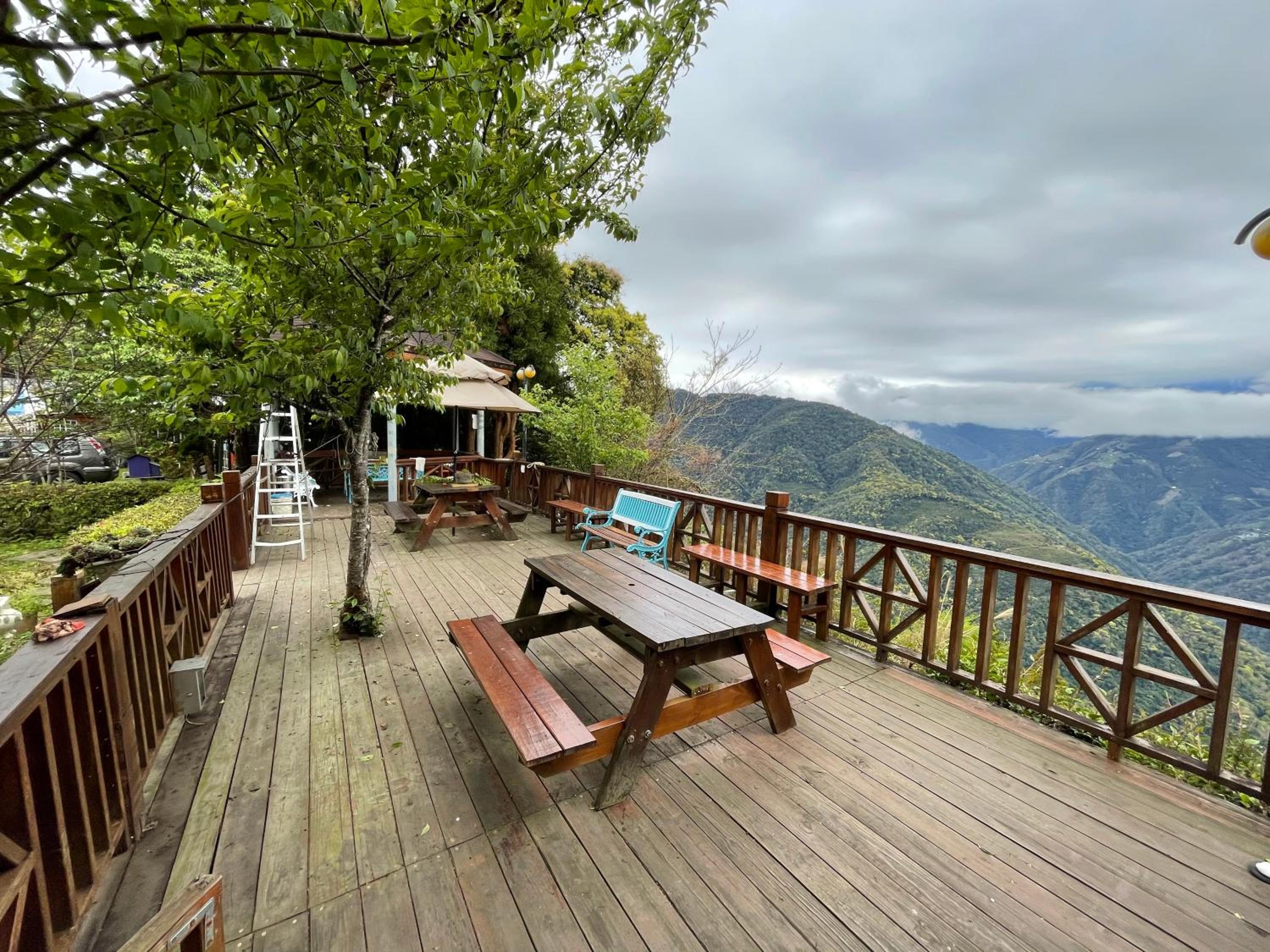 Peach Mountain Resort Farm
