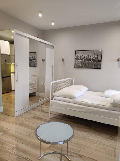 Sweet Apartment vis-a-vis Medicover and Paley Institute view 5