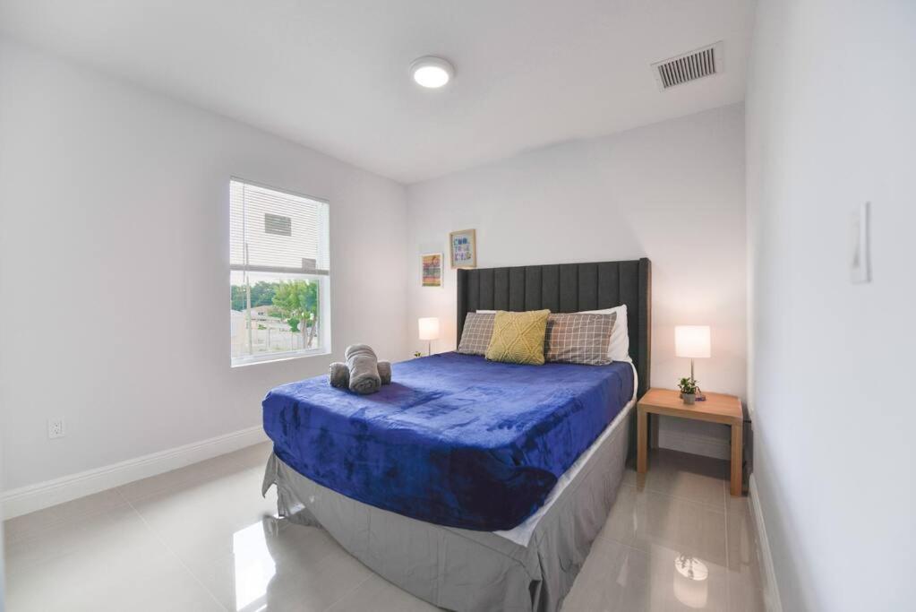 Lovely Apartment 3 Bedrooms 2 bathroom At Liberty City photo 2
