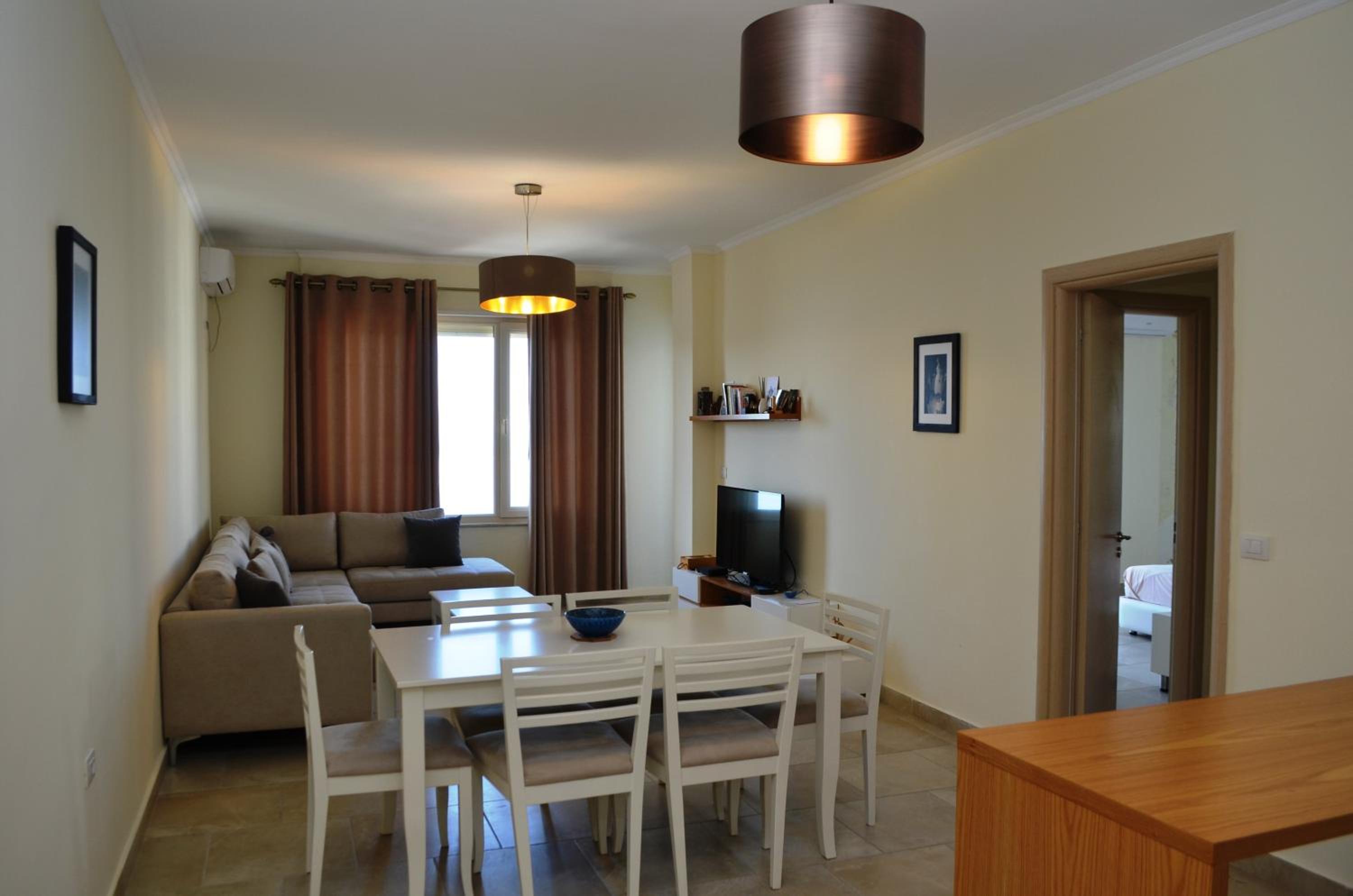 Vincent Apartment