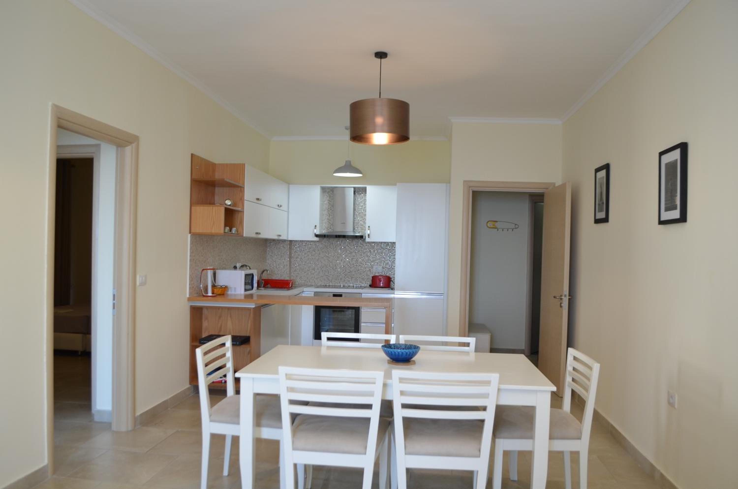 Vincent Apartment