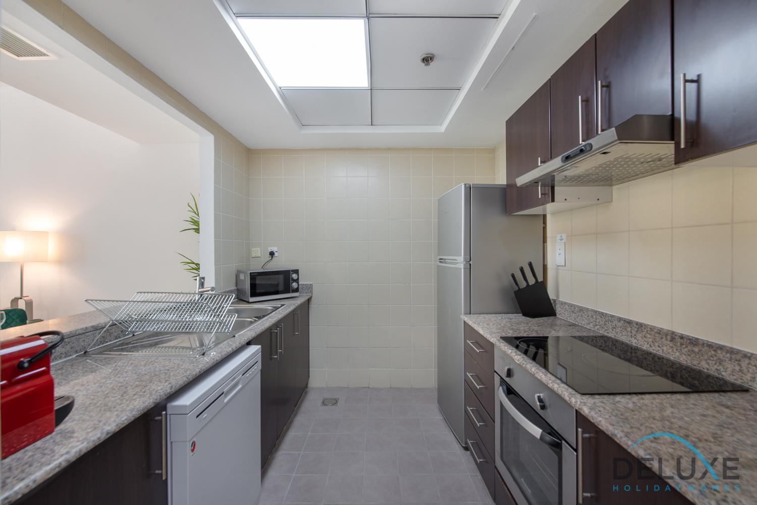 Full Marina and Ain Dubai Wheel View 1BR at The Point Dubai Marina by Deluxe Holiday Homes