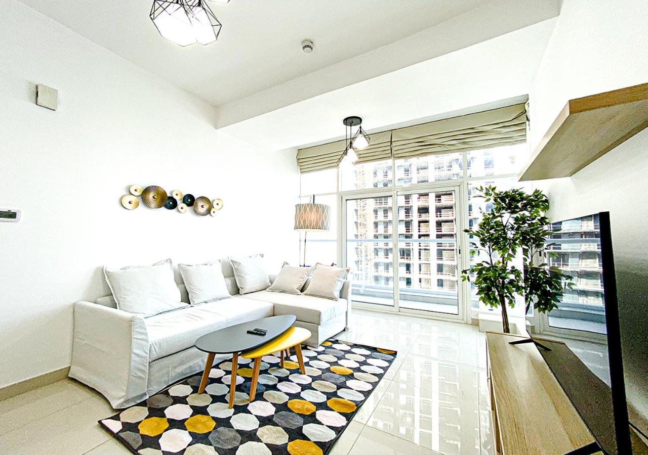 Walk To The Beach Or Enjoy The Amazing View From The Balcony