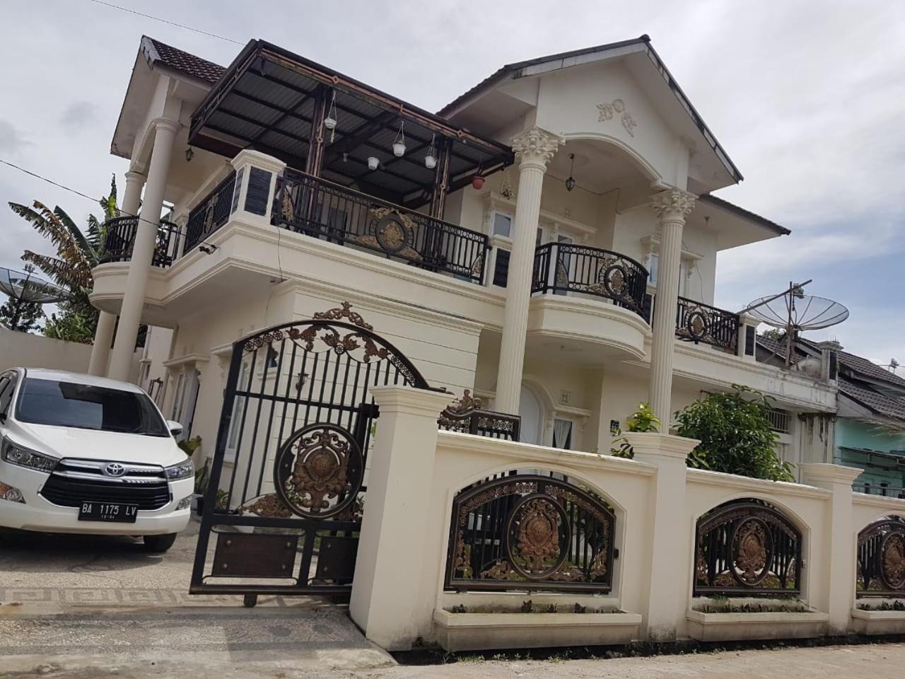 Salamah Homestay Bukittinggi