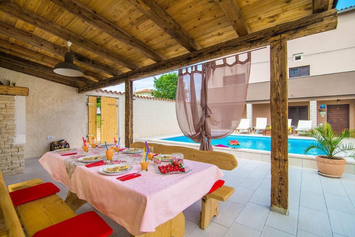 House Eleonora