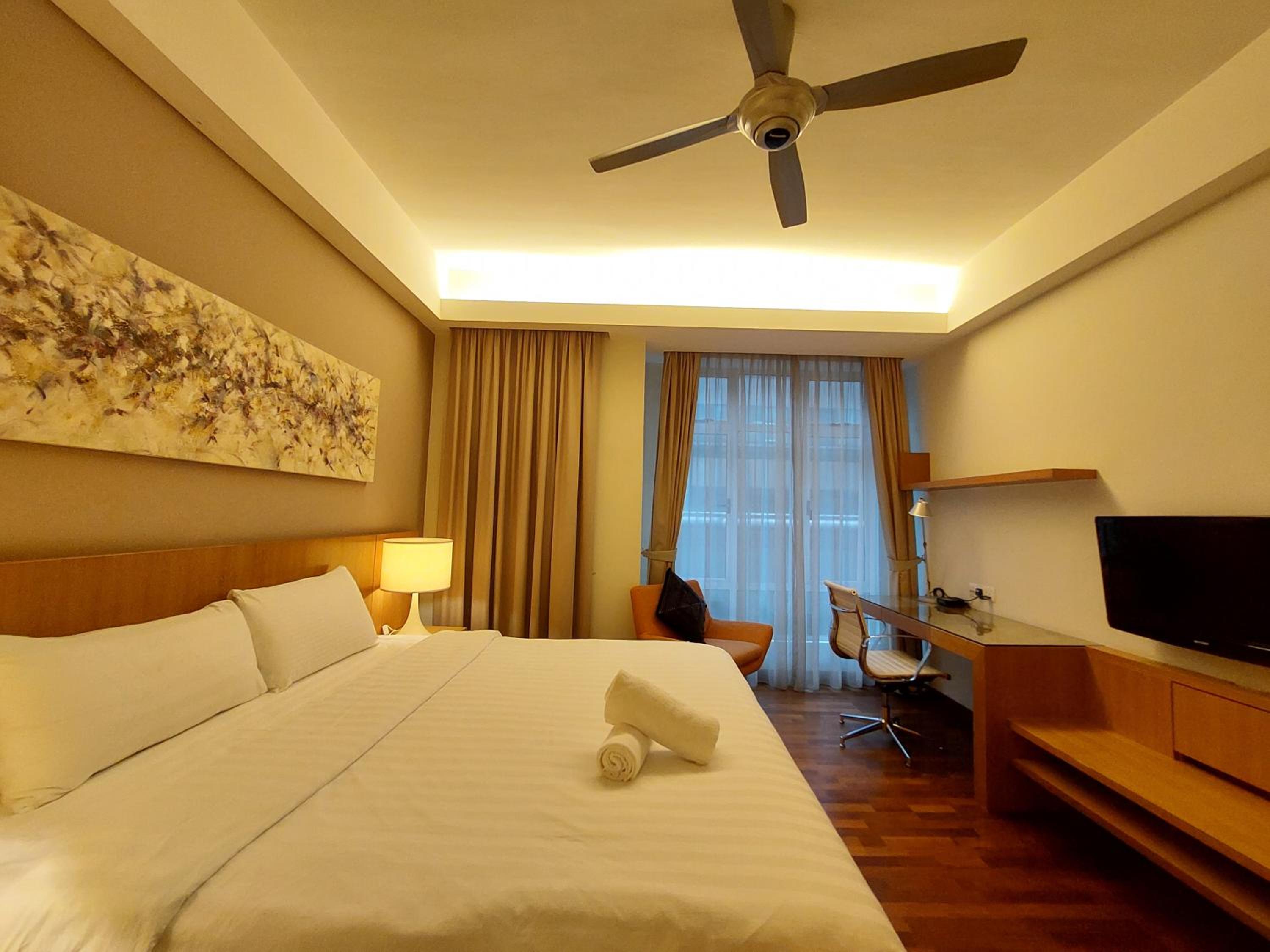 Lot 163 Suites KLCC by iRent365