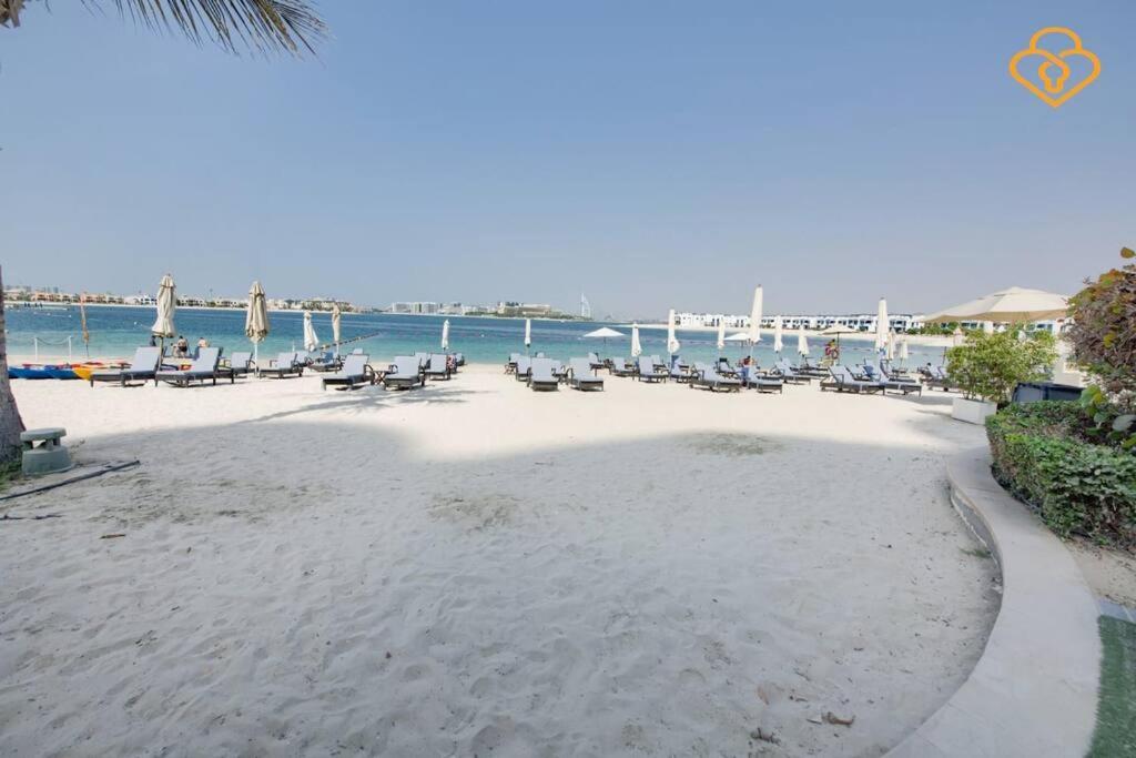 Keysplease Seaview 2 B/R With Beach access, Palm Jumeirah