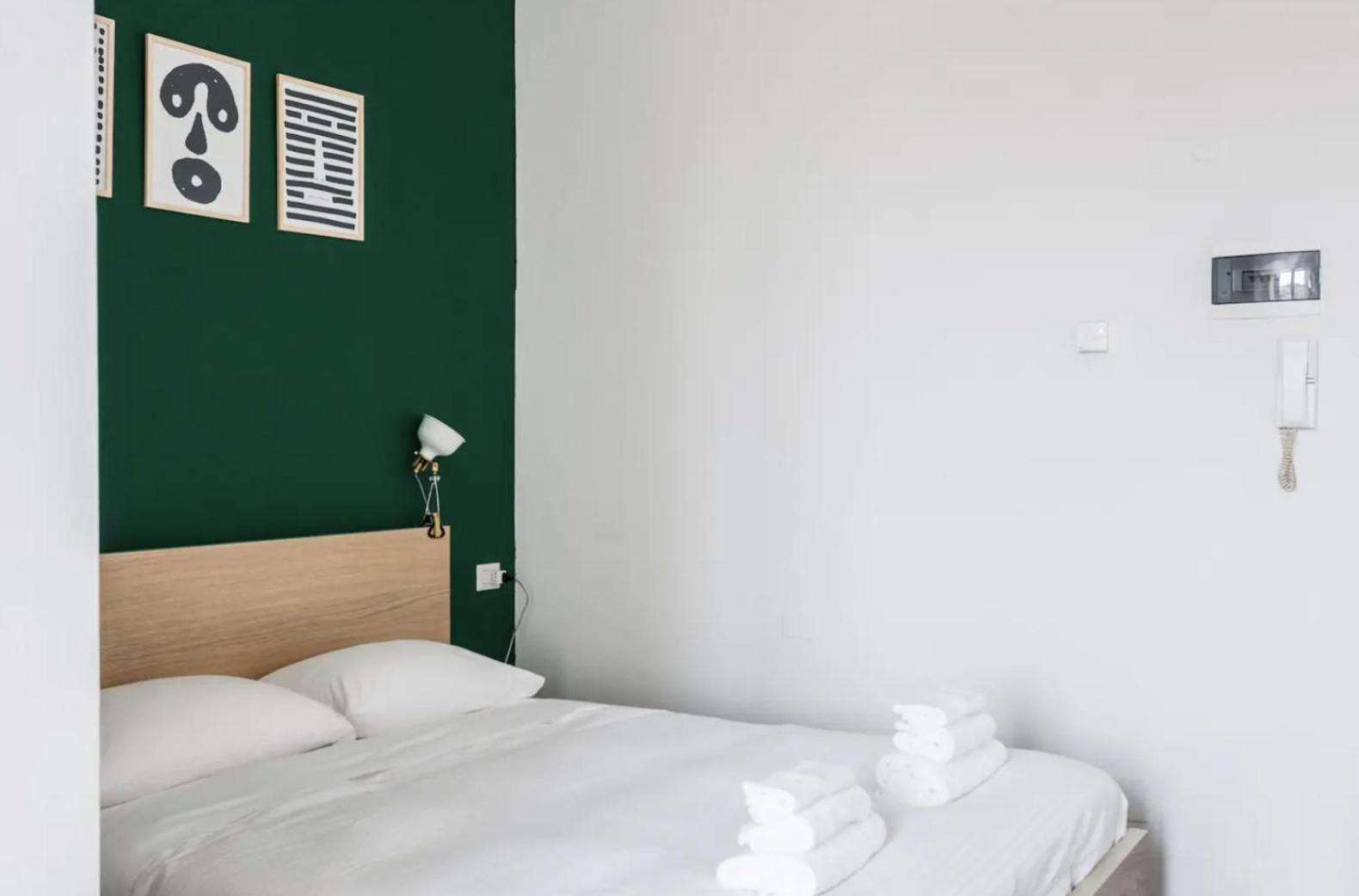 Minimal and Charming studio in Isola District photo 2