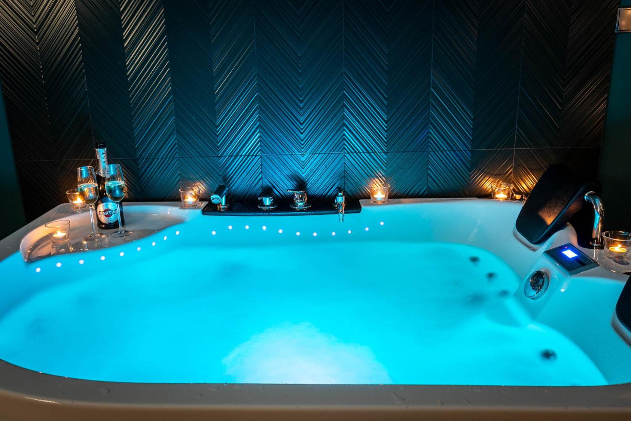 Jacuzzi