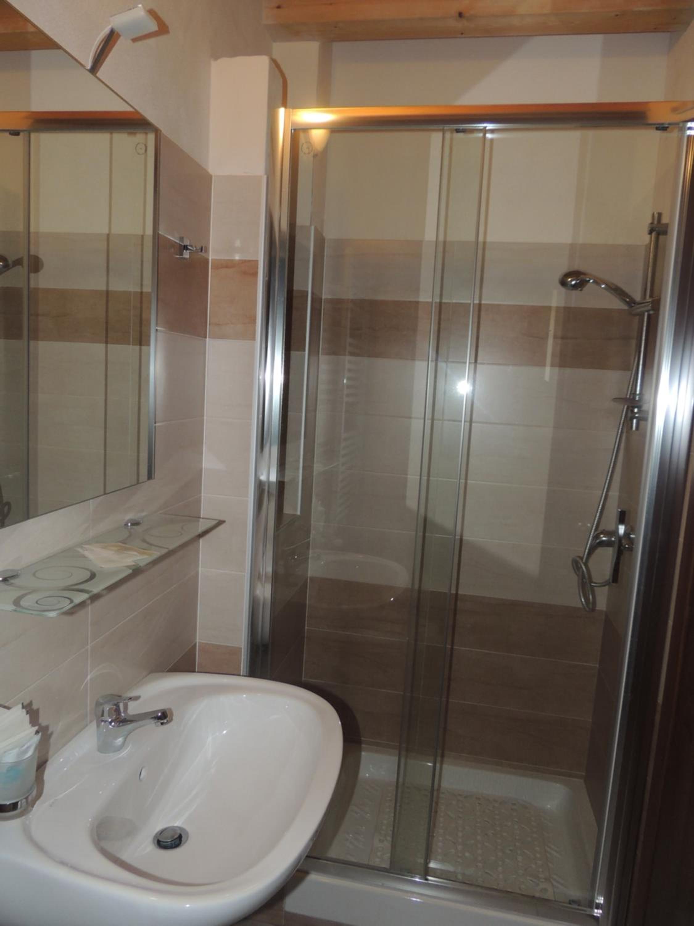 Photo 52