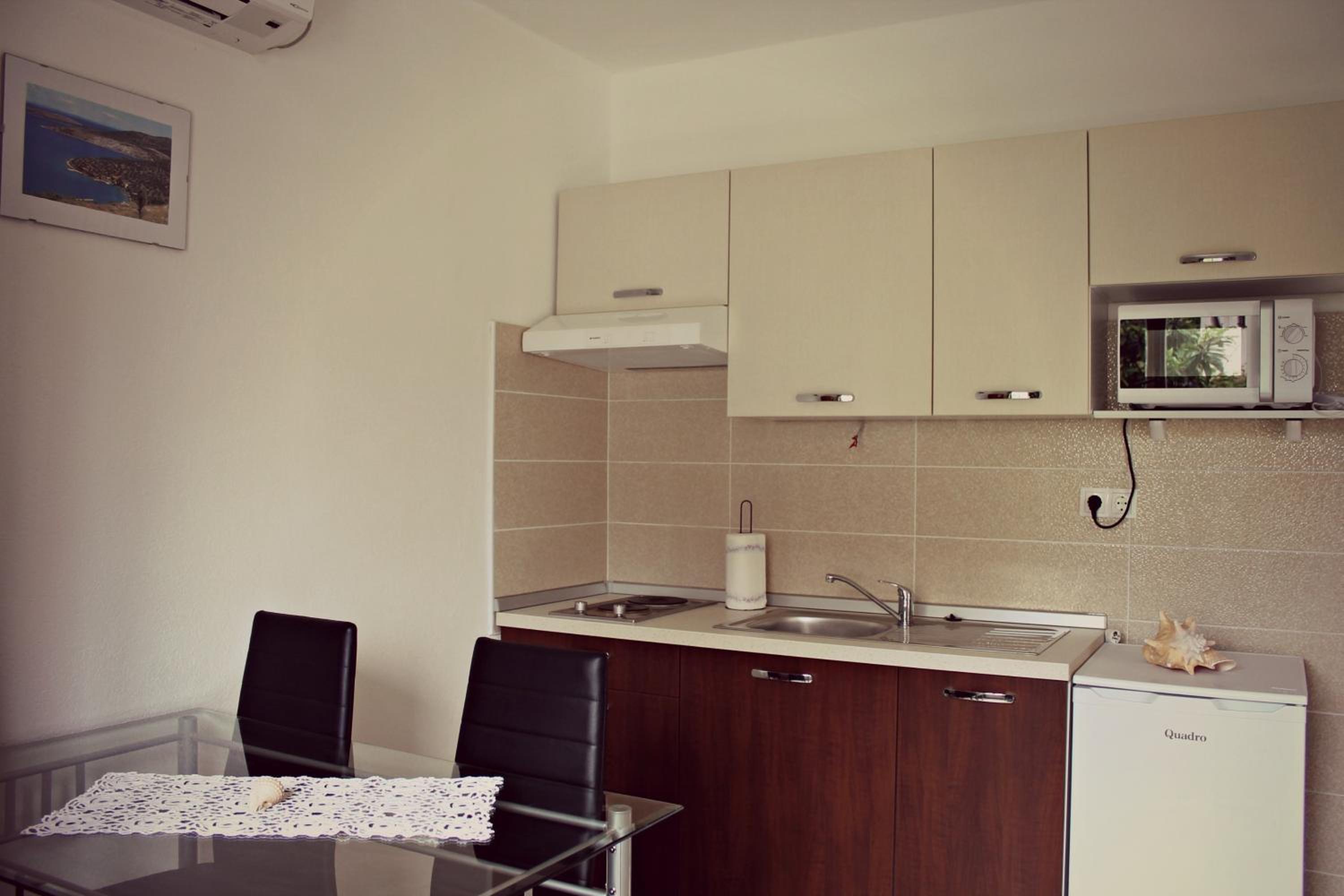 Apartments Dana view 5