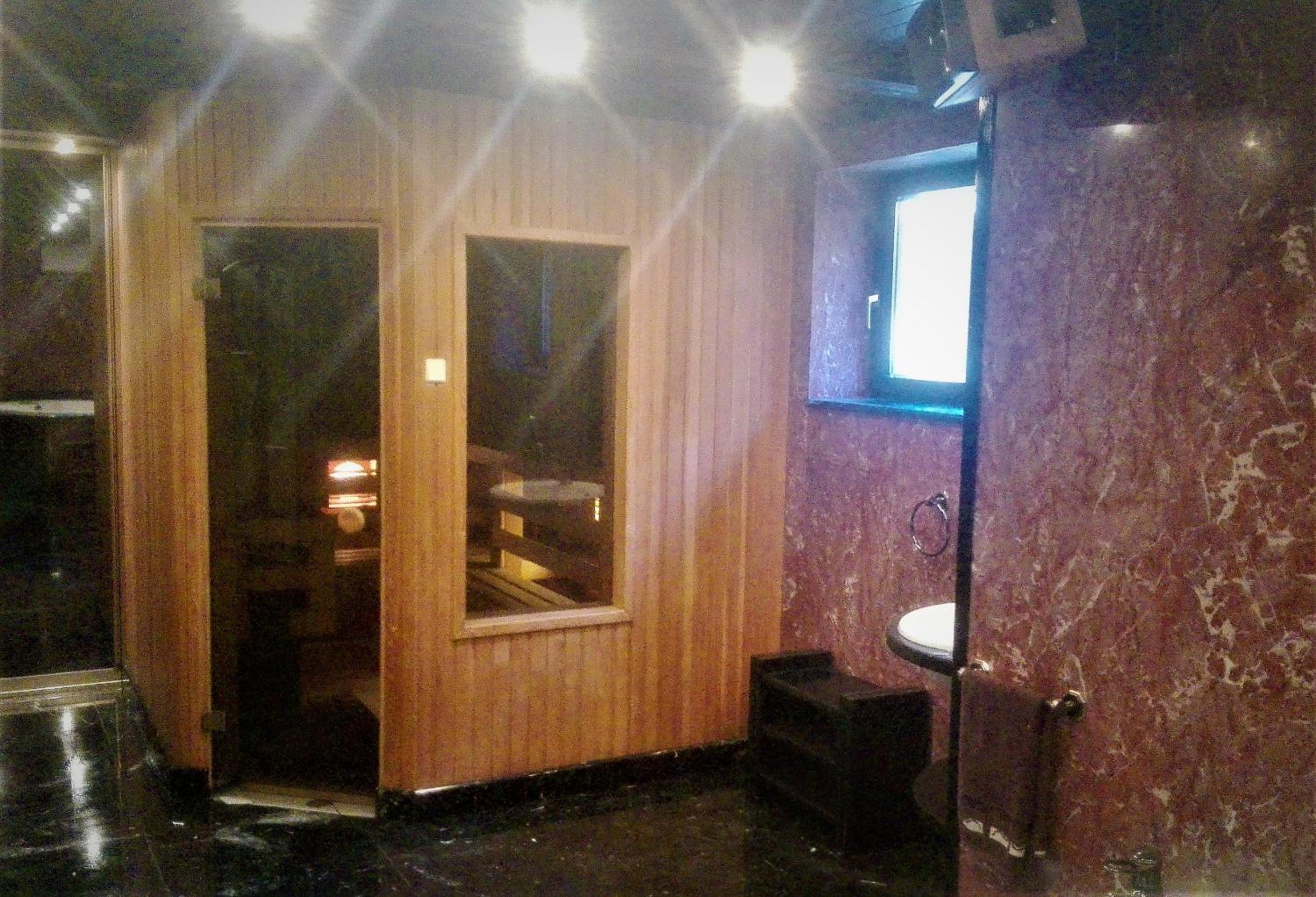 Studio 5 view 5