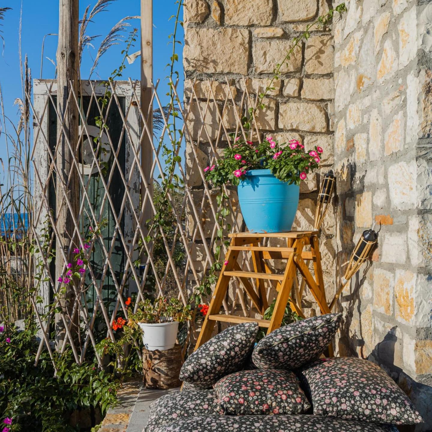Kallmi View Eco Rooms