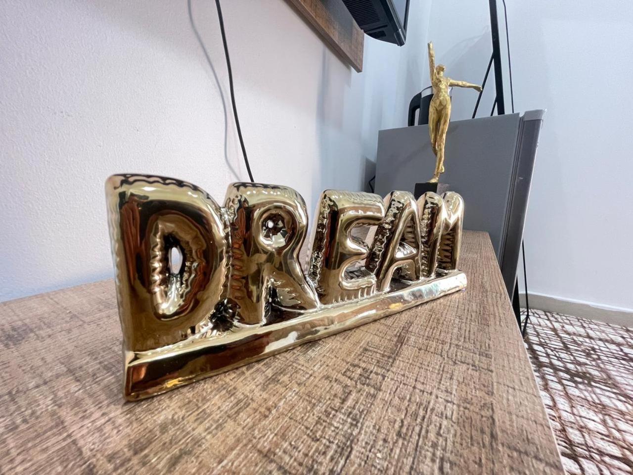 Dubai Vacations - Private gorgeous Room with Marina view with Shared Kitchen - Property Image 21