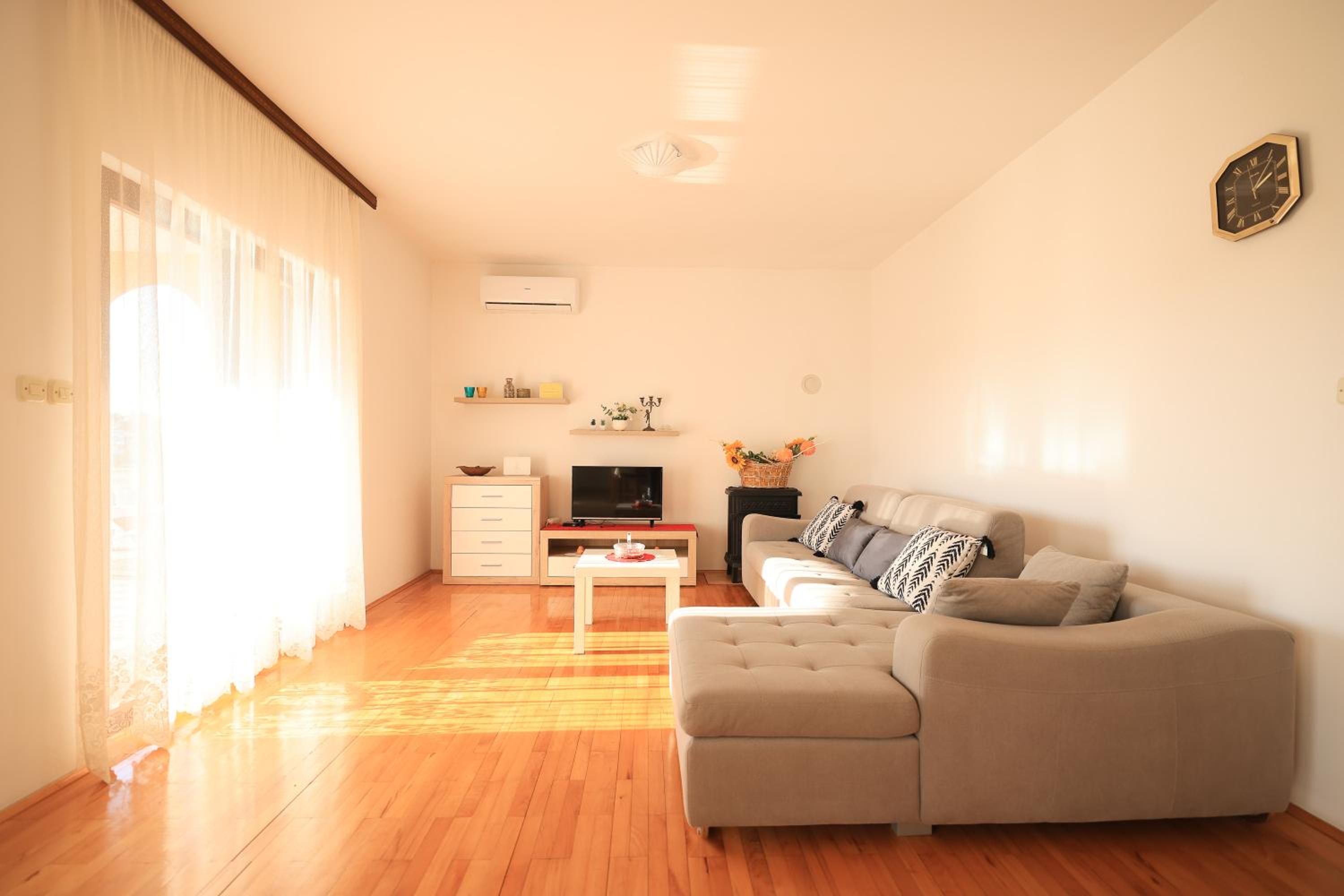 Apartments Ana view 2