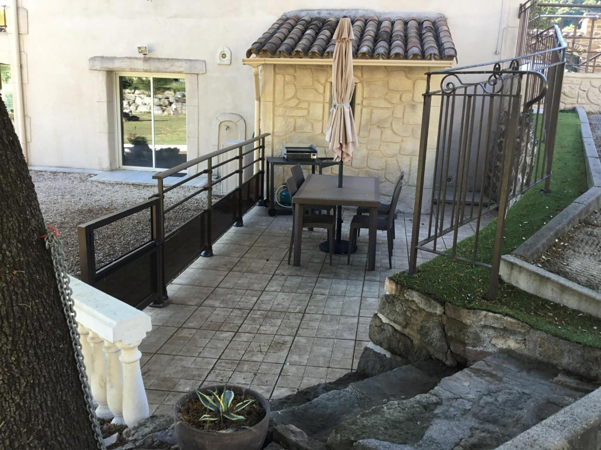 Photo 26