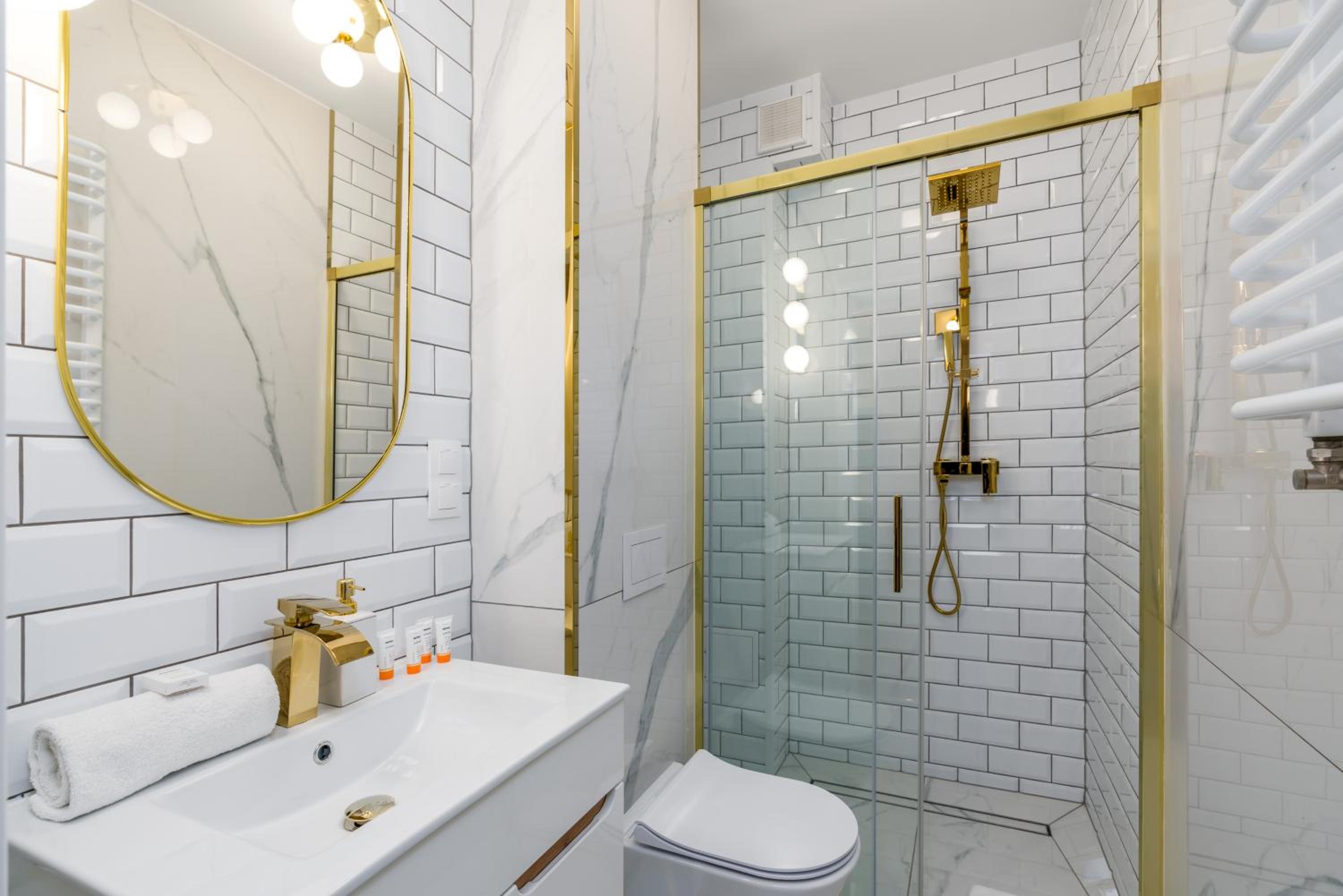 Modern Studio Apartments Poznań City Center by Renters